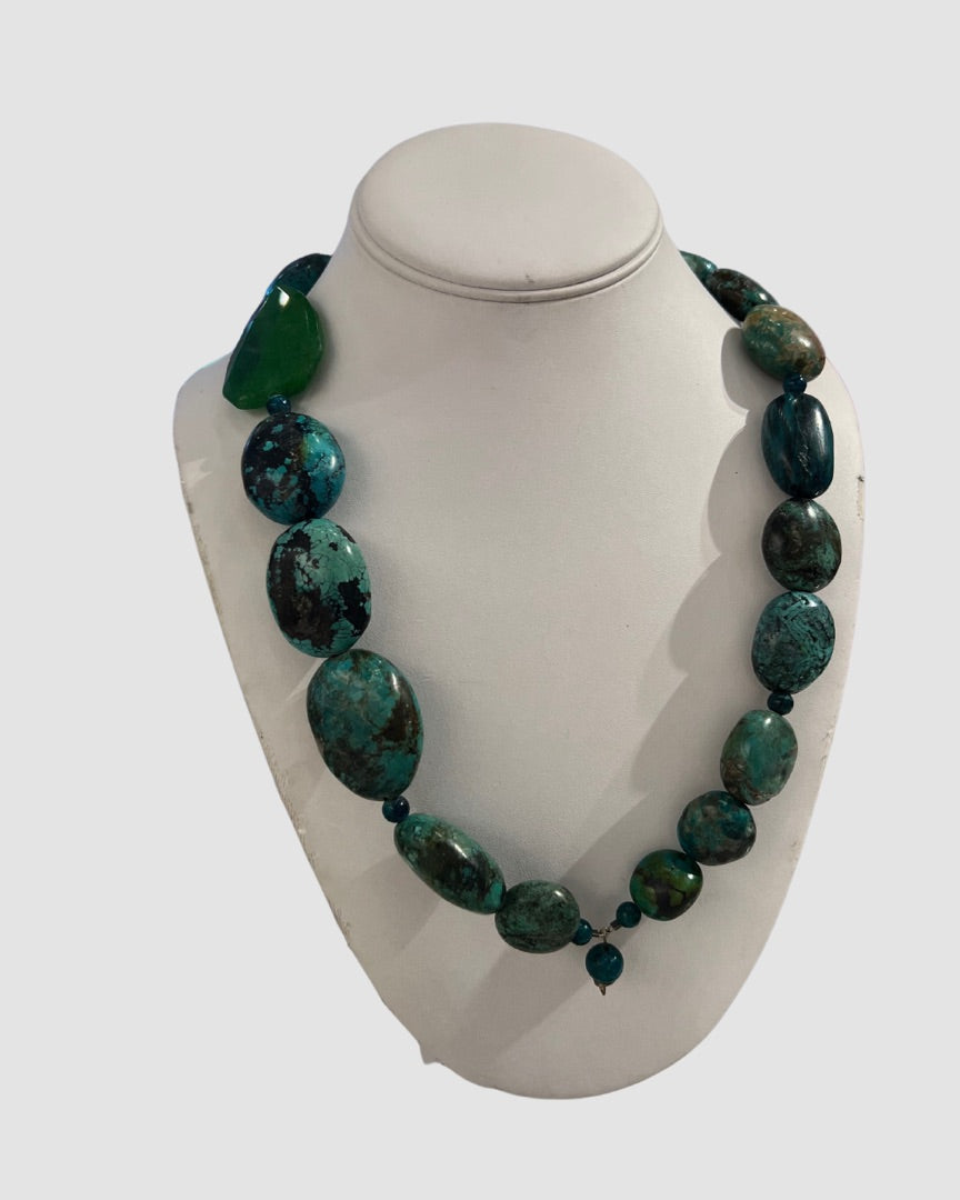 Turquoise Green Stone Necklace