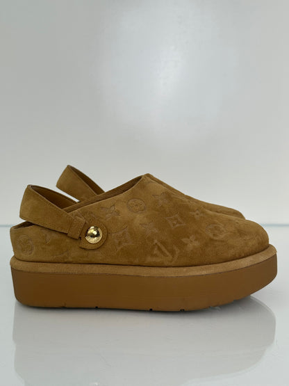 Louis Vuitton Chestnut Aspen Platform Clogs, 39