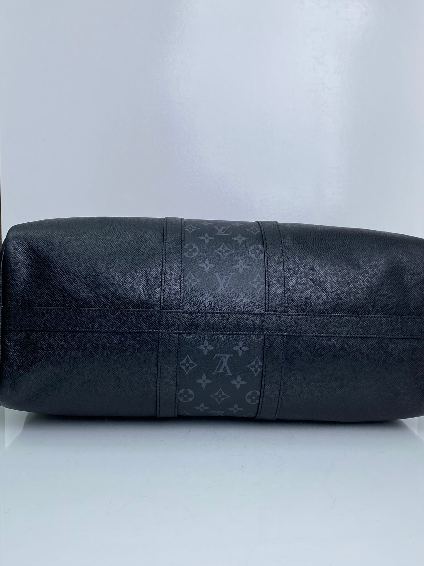 Louis Vuitton Monogram Eclipse Taigarama Keepall Banduoliere 50 SHW
