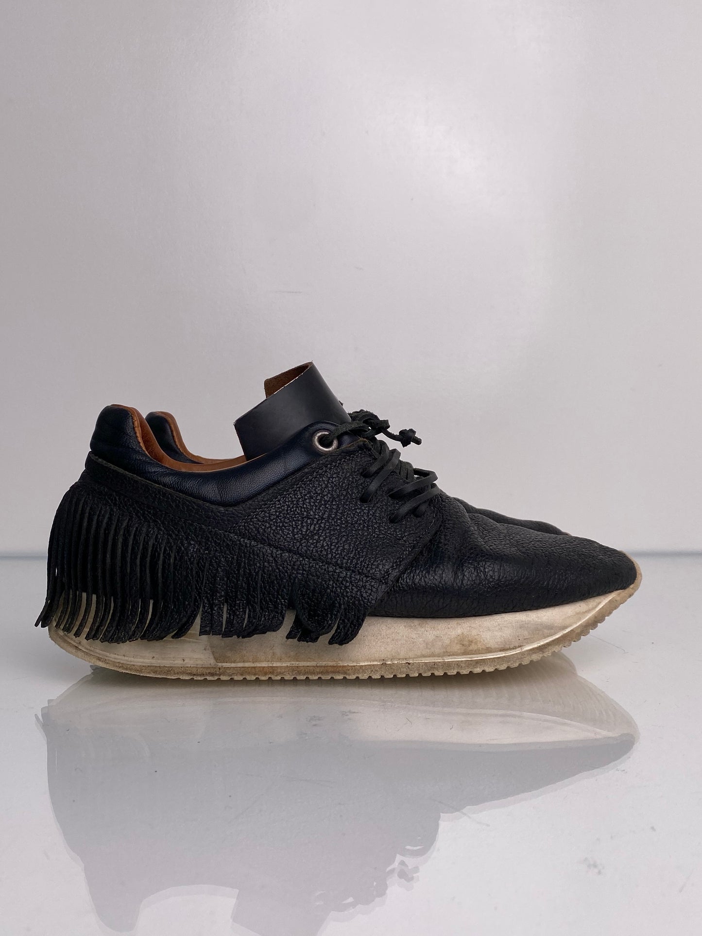 EsseUtEsse Black Leather Fringe Sneakers, 38