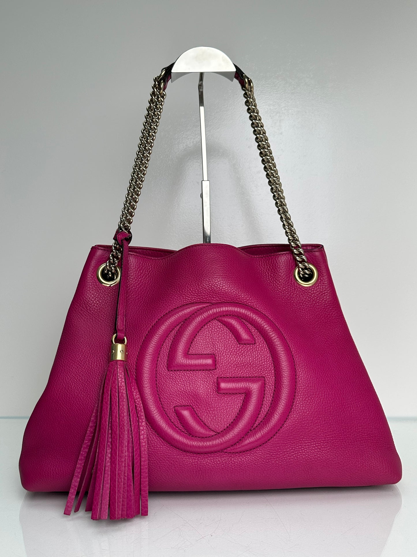 Gucci Fuchsia Leather Soho Bag GHW