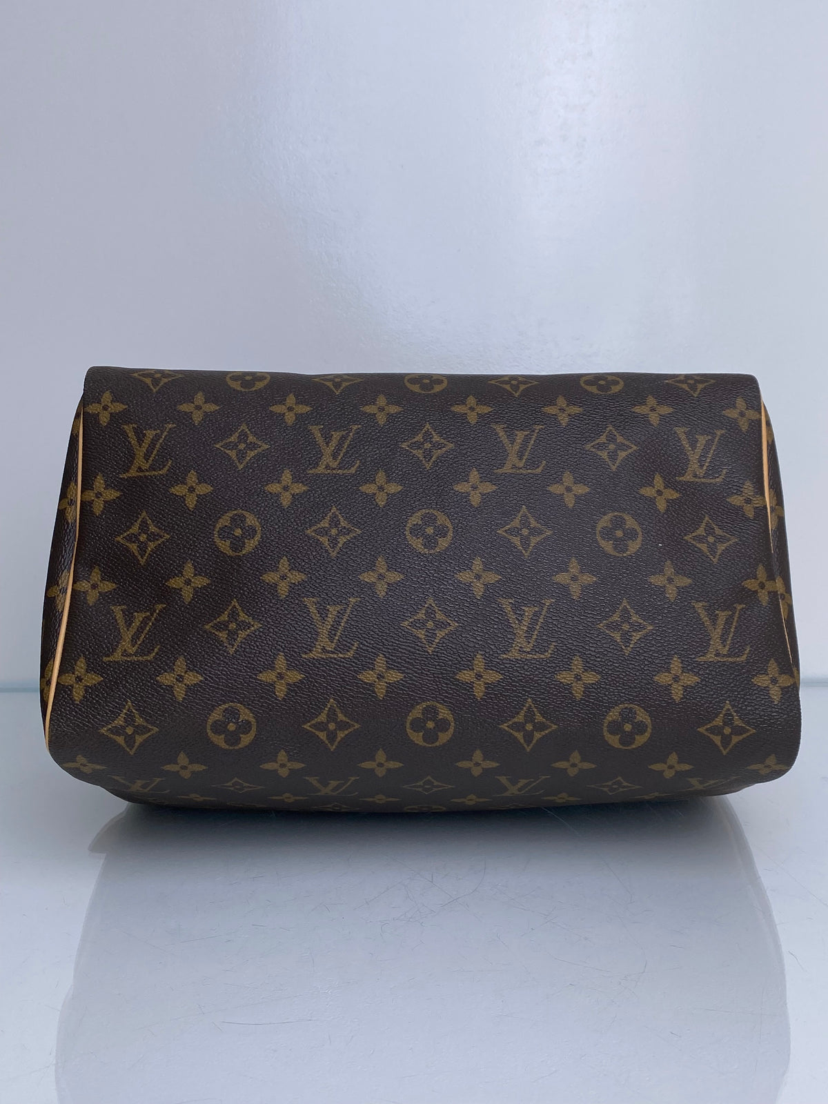 Louis Vuitton Monogram Canvas Speedy 30