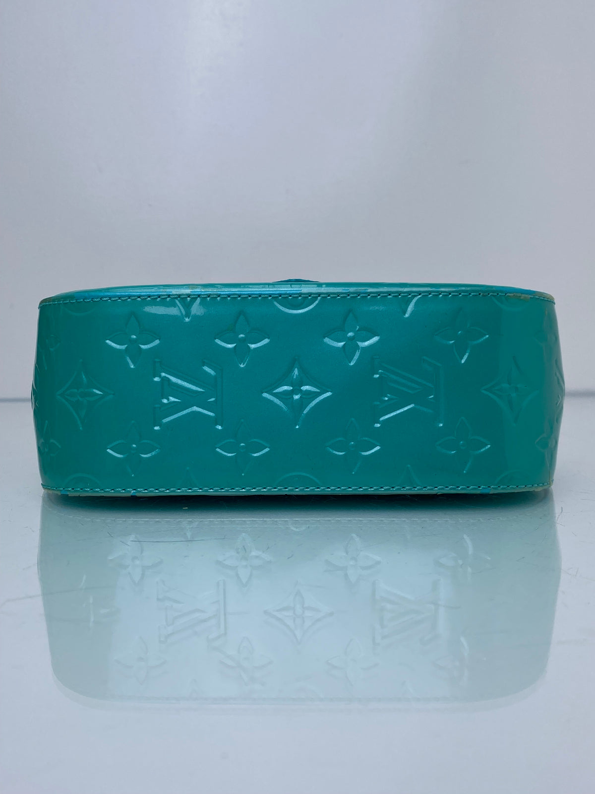 Louis Vuitton Bellflower PM Blue Vernis Crossbody