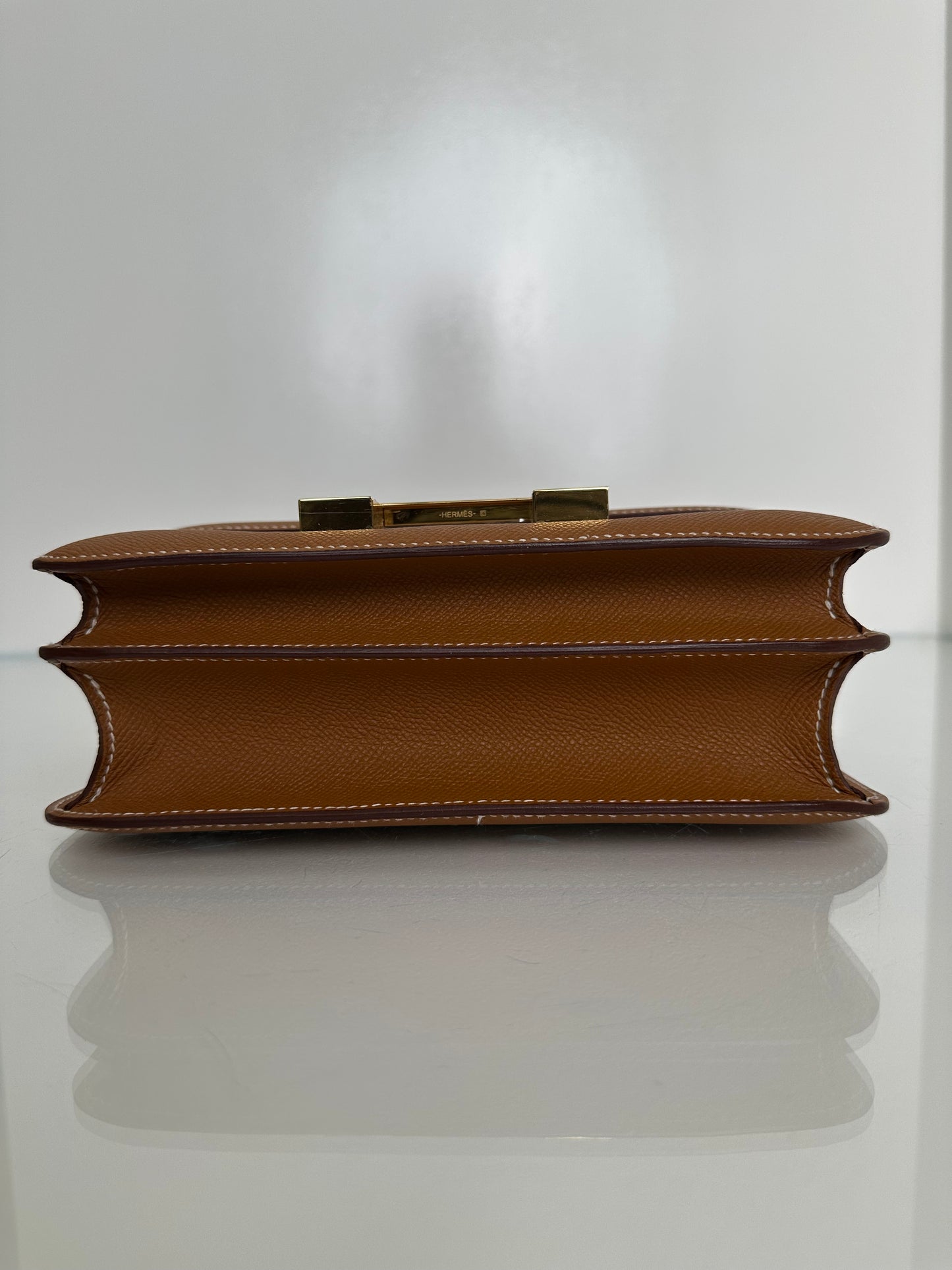 Hermes Constance 24 Gold Epsom GHW #Y
