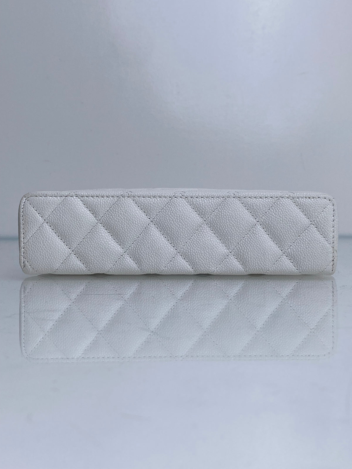Chanel White Quilted Caviar Slim Vanity Case Crossbody Bag GHW