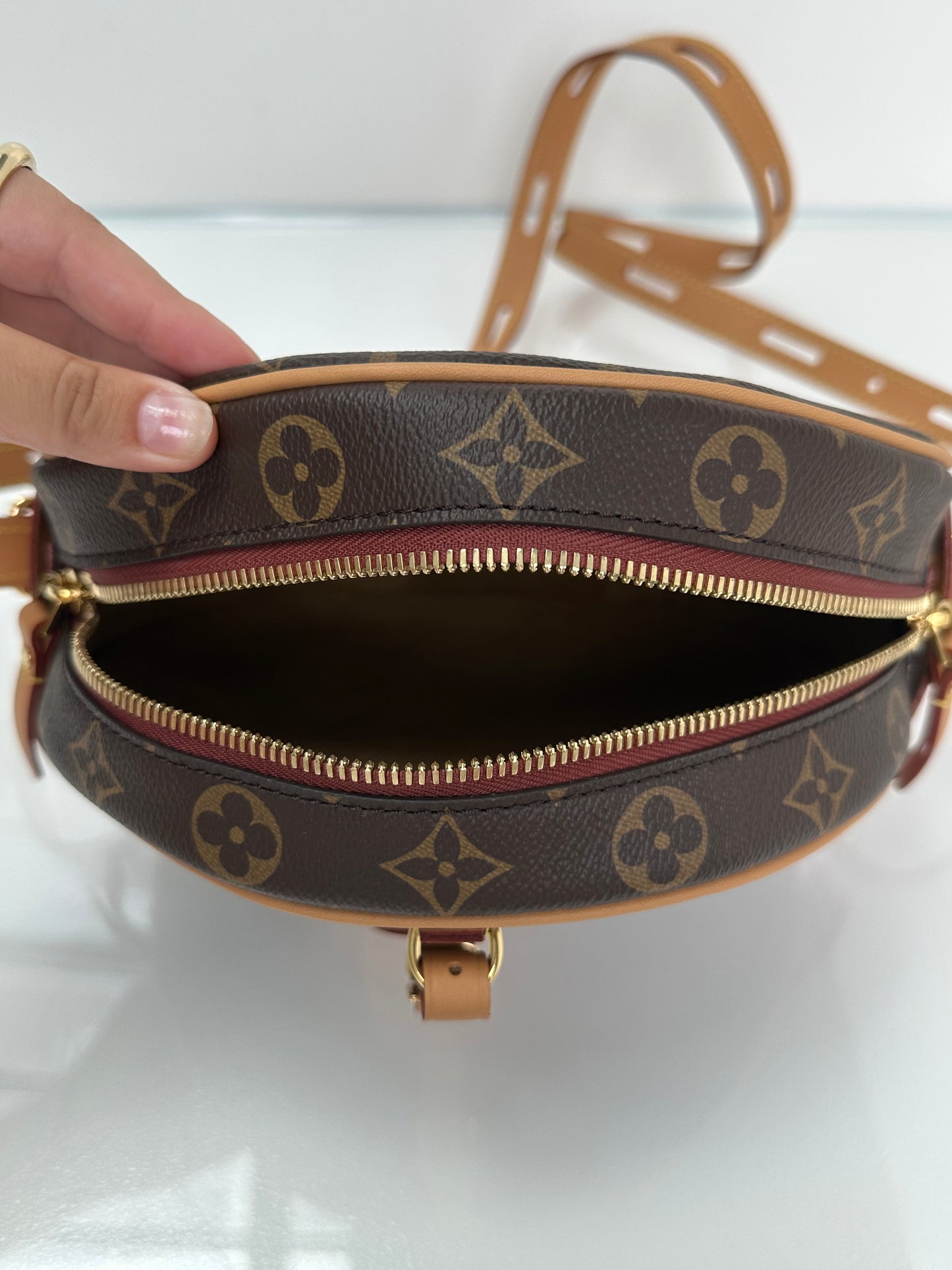 Louis Vuitton Monogram Boite Chapeau MM Bag GHW