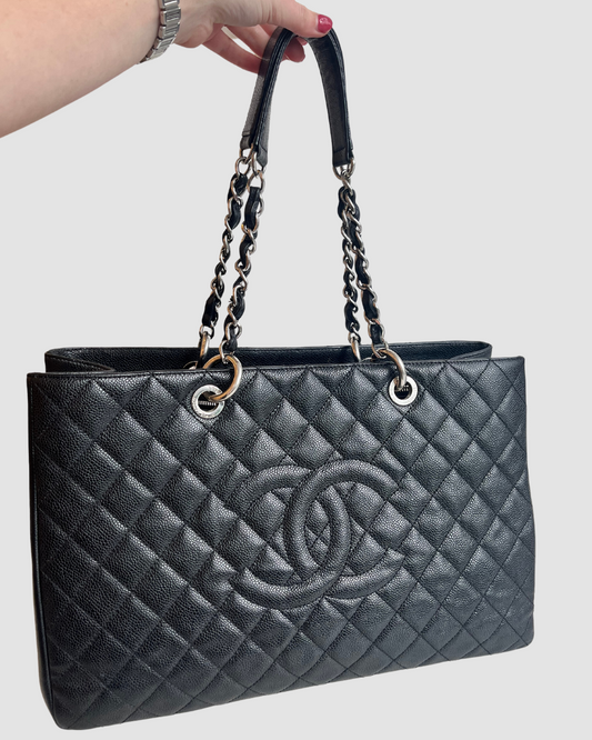 Chanel Black Caviar Leather XL GST SHW #18