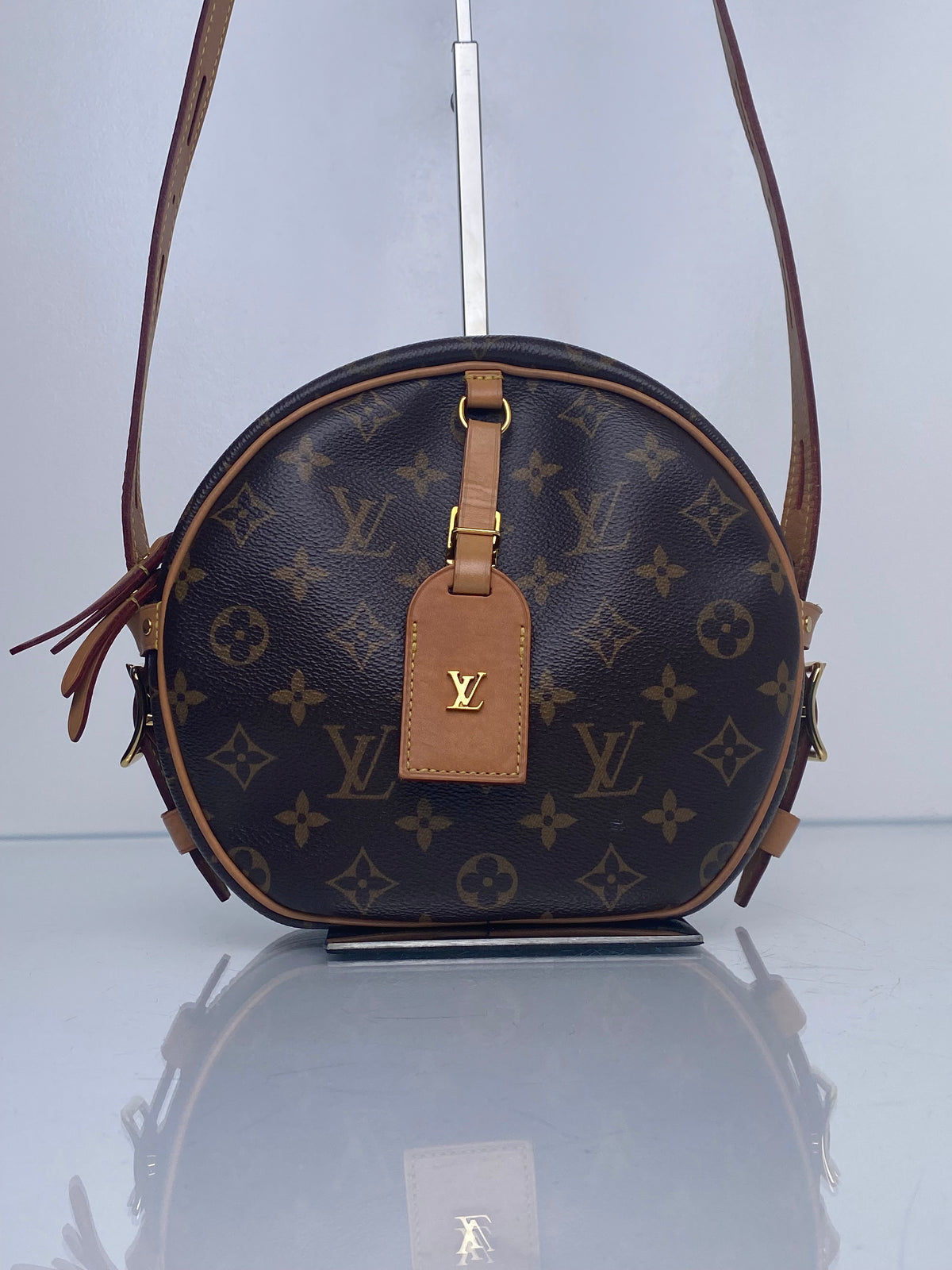 Louis Vuitton Monogram Canvas Boite Chapeau Souple Bag GHW