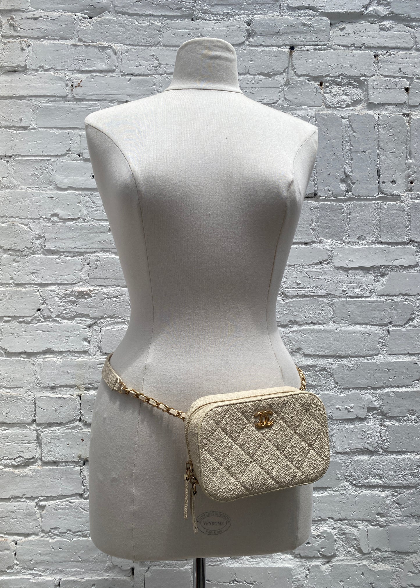 Chanel Cream Caviar Camera Bum Bag GHW