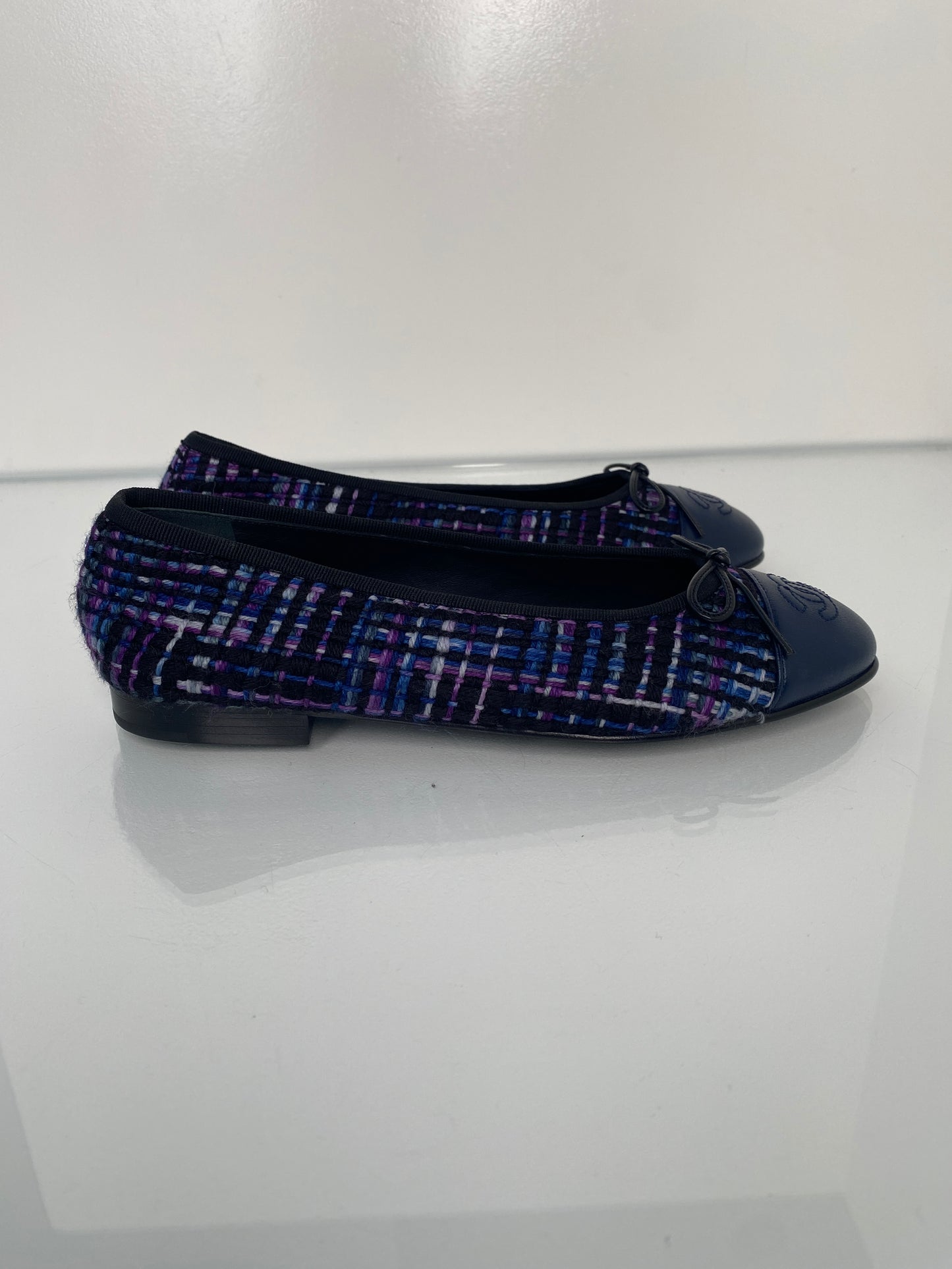 Chanel Interlocking CC Navy & Purple Tweed Ballet Flats, 37.5