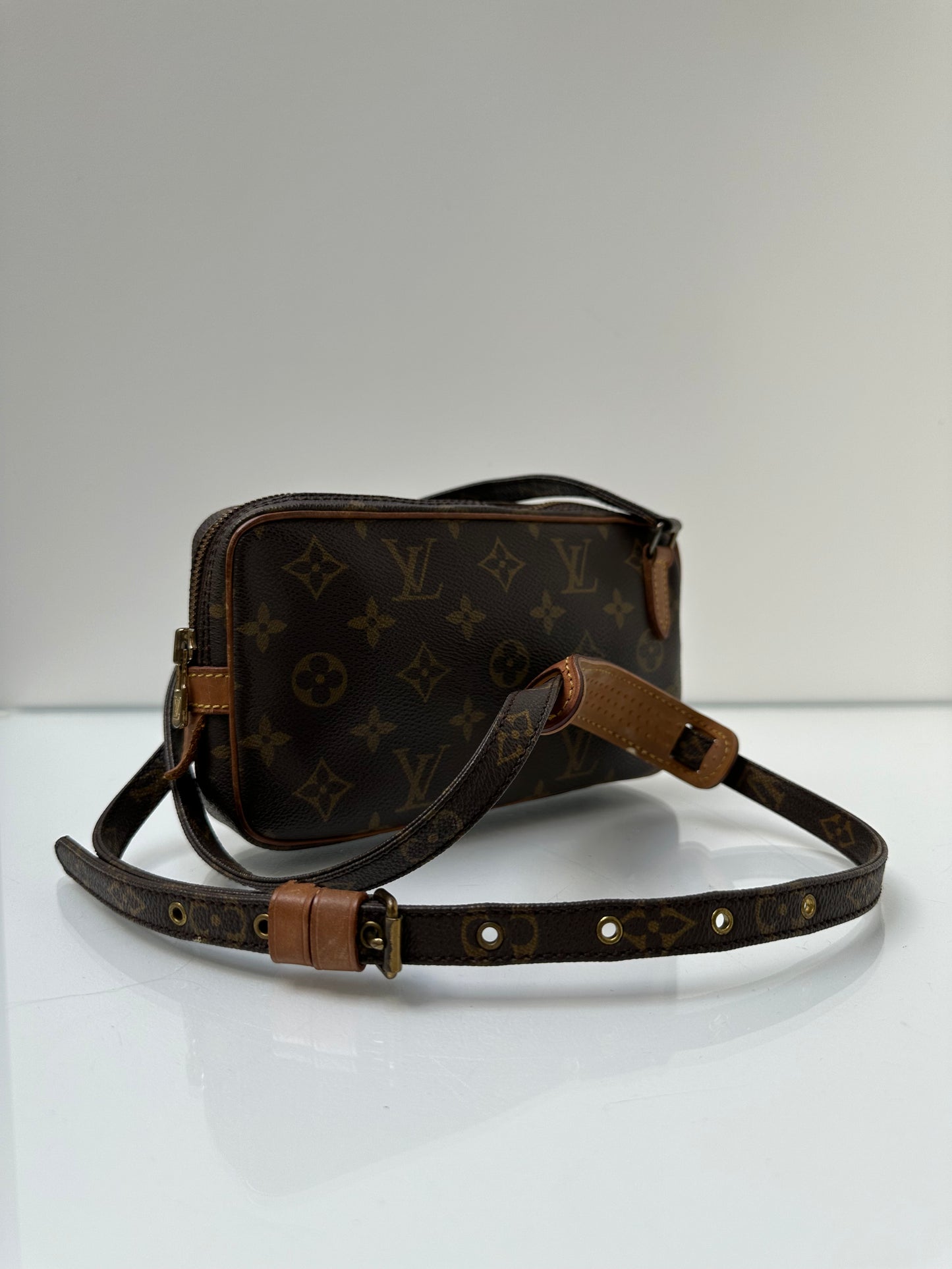 Louis Vuitton Monogram Vintage Crossbody Bag