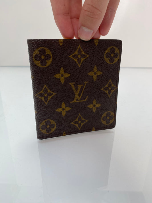 Louis Vuitton Monogram Bifold Wallet (As Is)