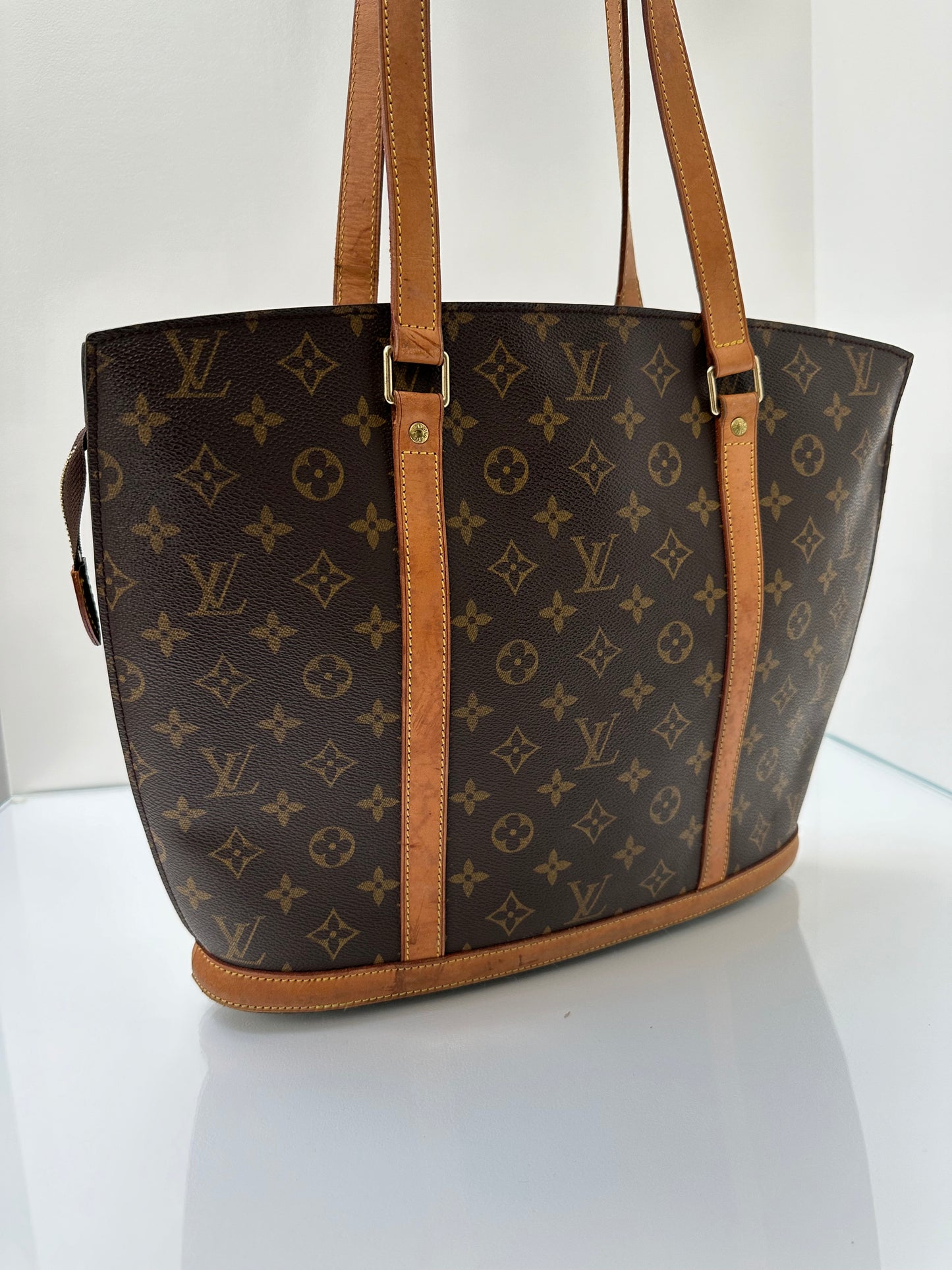 Louis Vuitton Babylone MM Tote