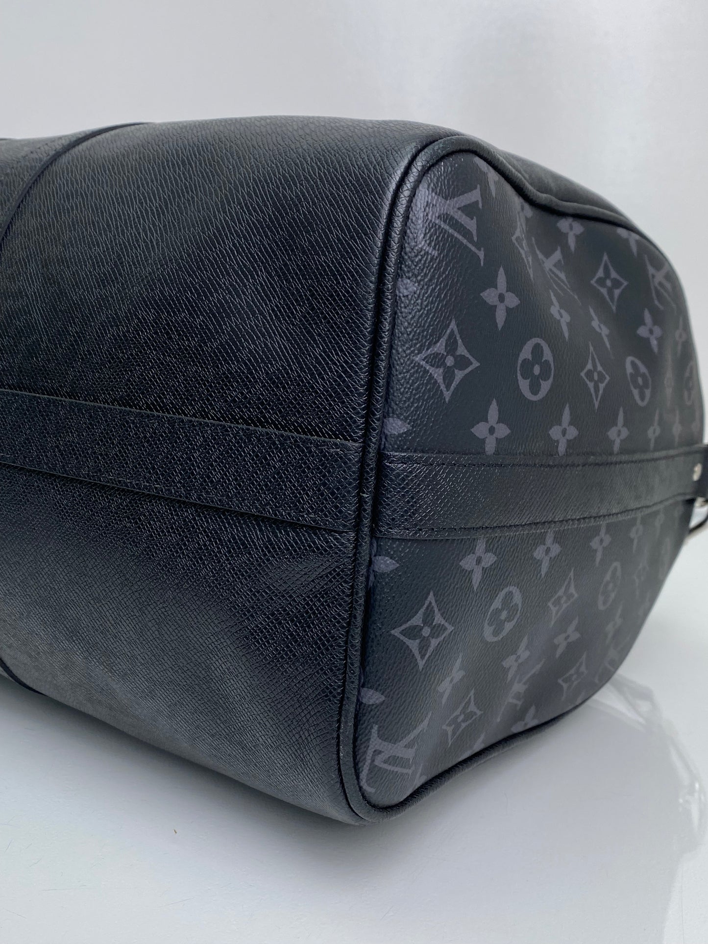Louis Vuitton Monogram Eclipse Taigarama Keepall Banduoliere 50 SHW