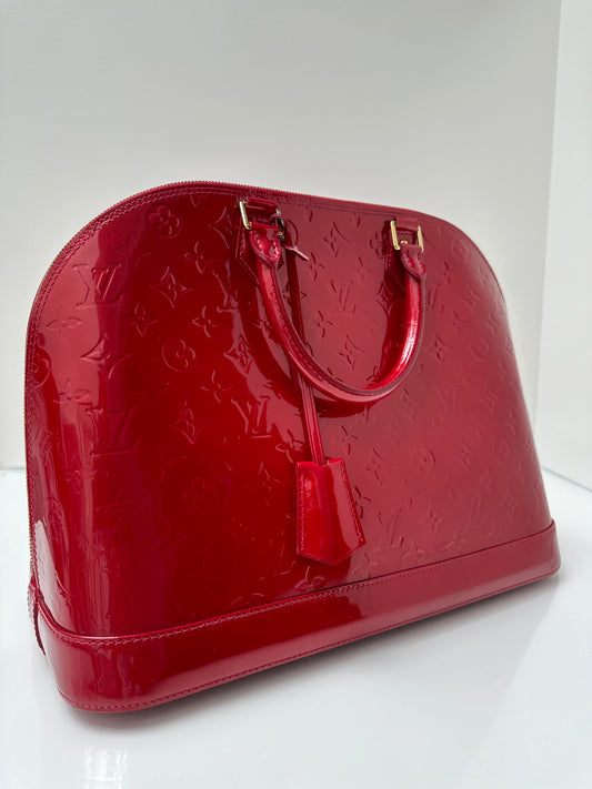 Louis Vuitton Vernis Red Alma GM Bag