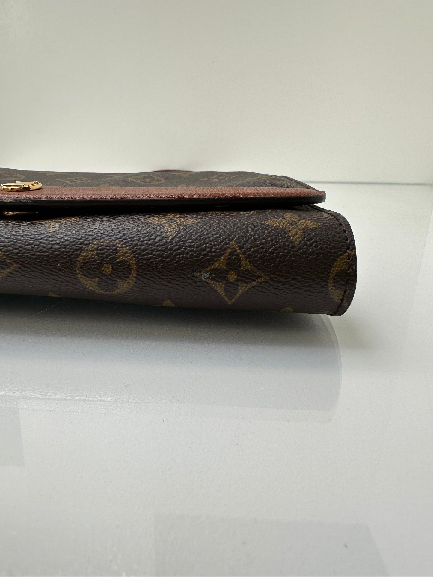 Louis Vuitton Monogram Bordeaux Clutch