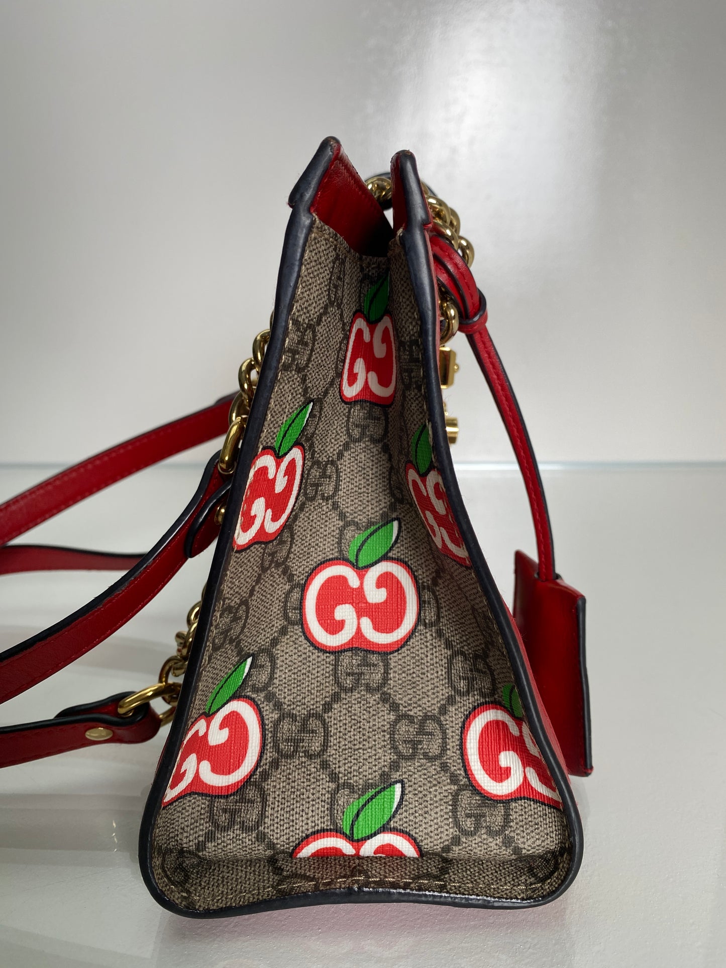 Gucci Red Supreme Apple Padlock Shoulder Bag GHW