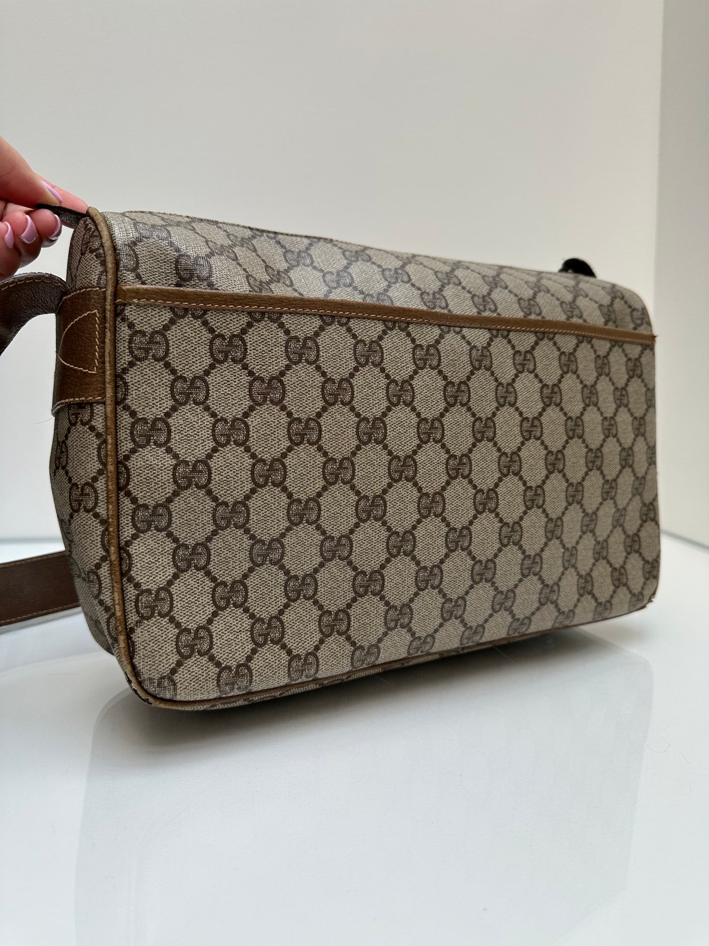 Gucci GG Supreme Vintage Crossbody