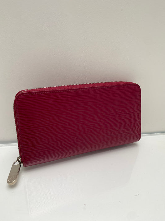 Louis Vuitton Epi Raspberry Wallet
