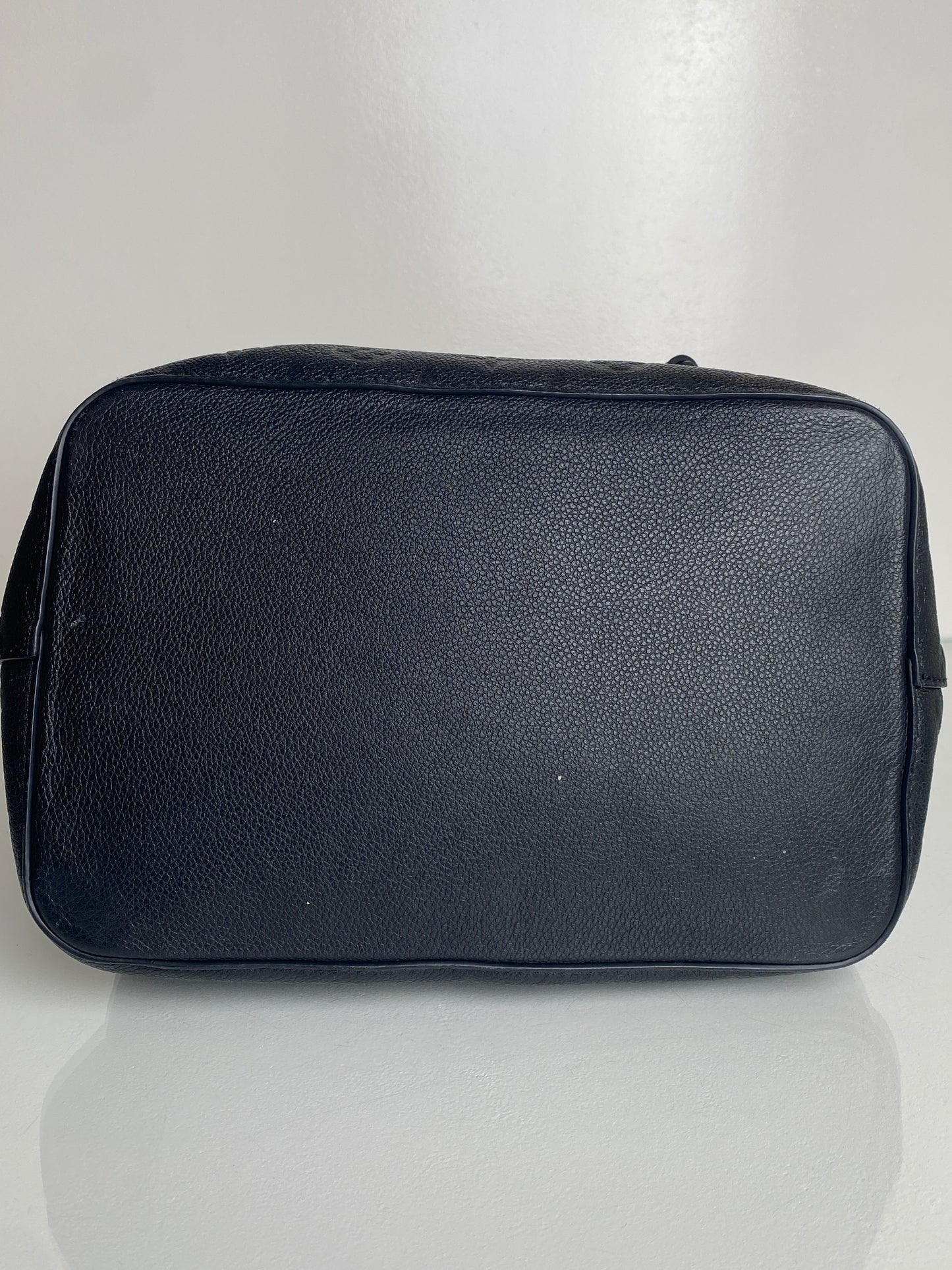 Louis Vuitton Louis Vuitton Neonoe MM Black Empriente Neonoe MM Bag GHW