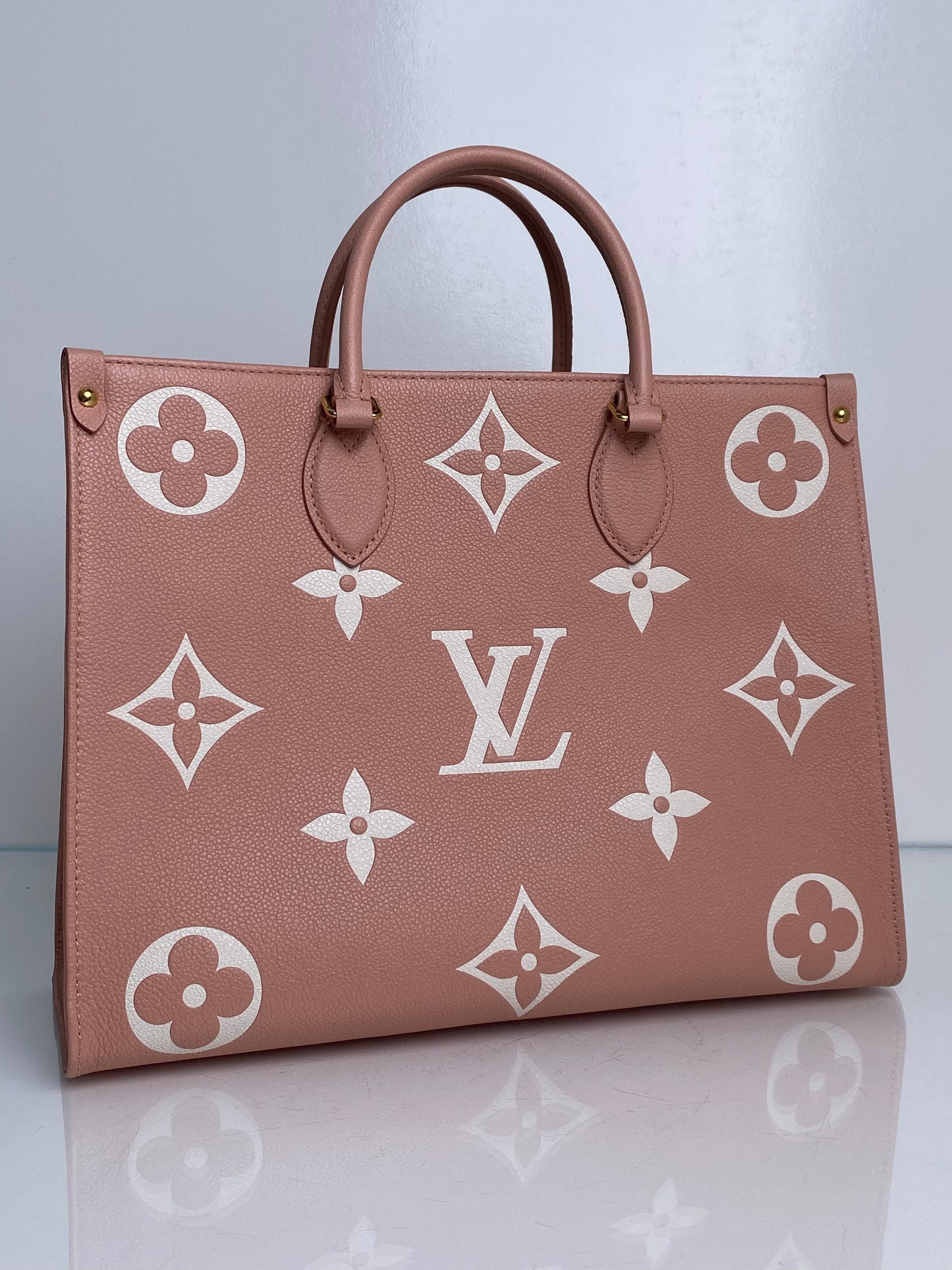 Louis Vuitton Pink Empreinte On The Go MM Bag GHW