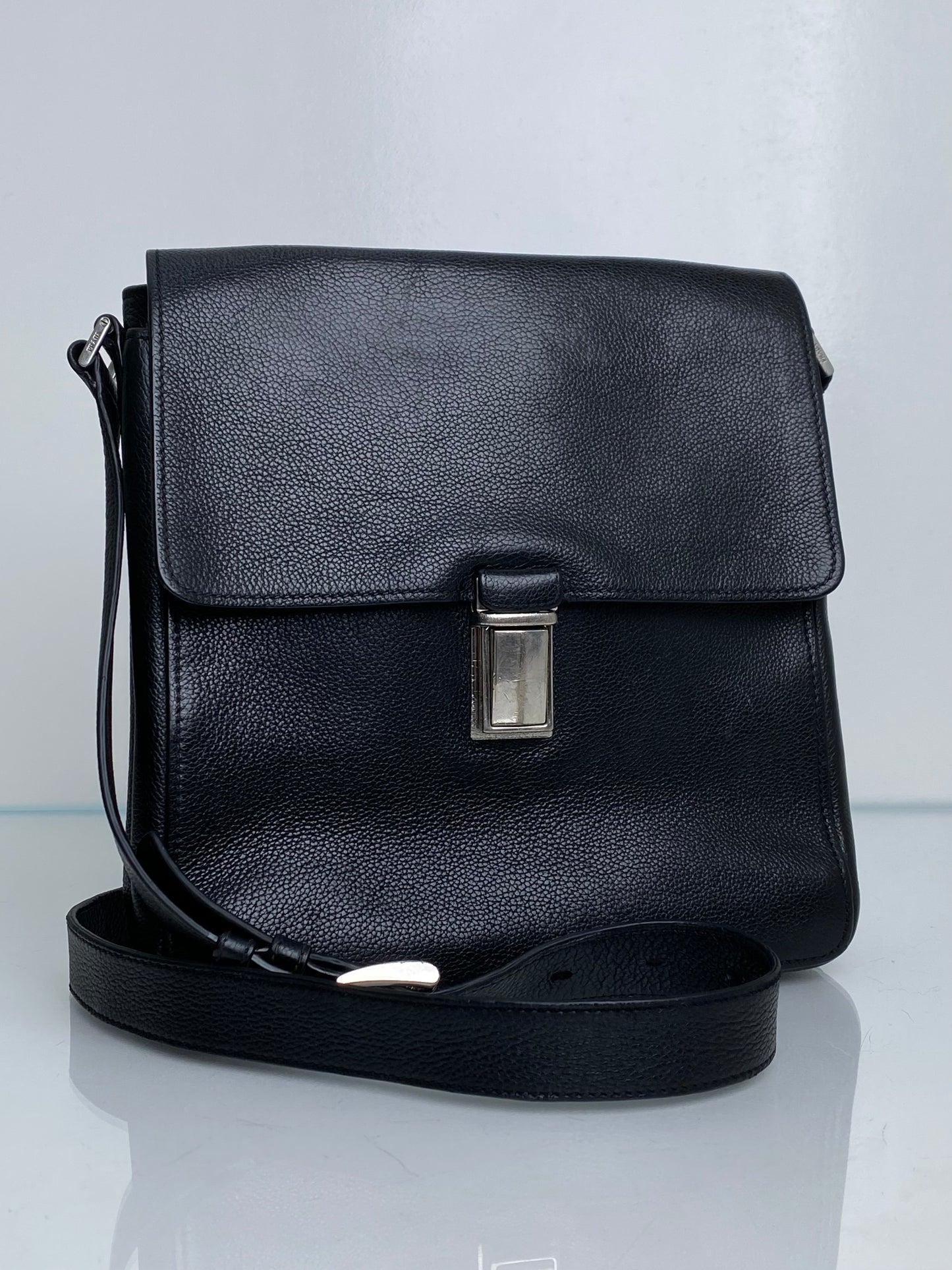 Prada Men's Black Crossbody Bag SHW