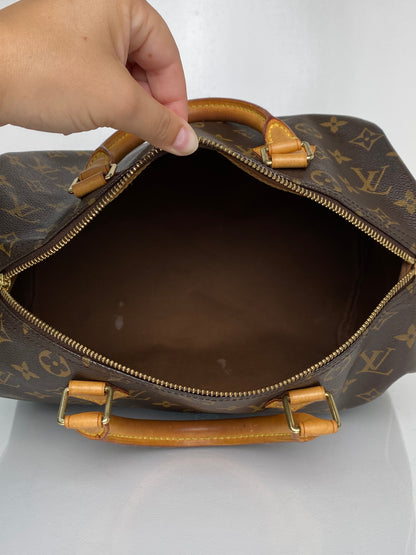 Louis Vuitton Canvas Monogram Speedy 30 Bag GHW