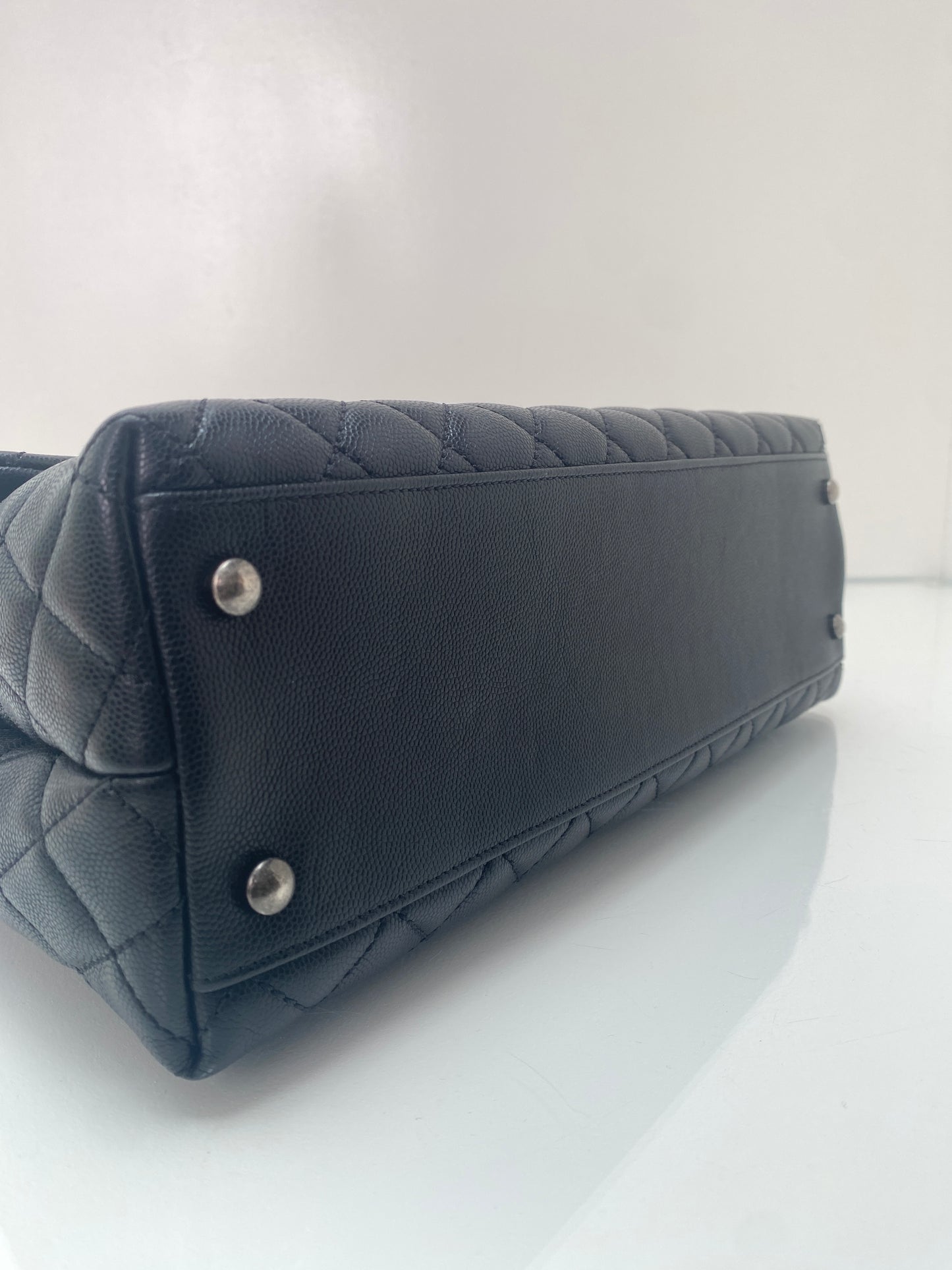 Chanel Burgundy Lizard & Black Caviar Medium Coco Top Handle Bag RHW