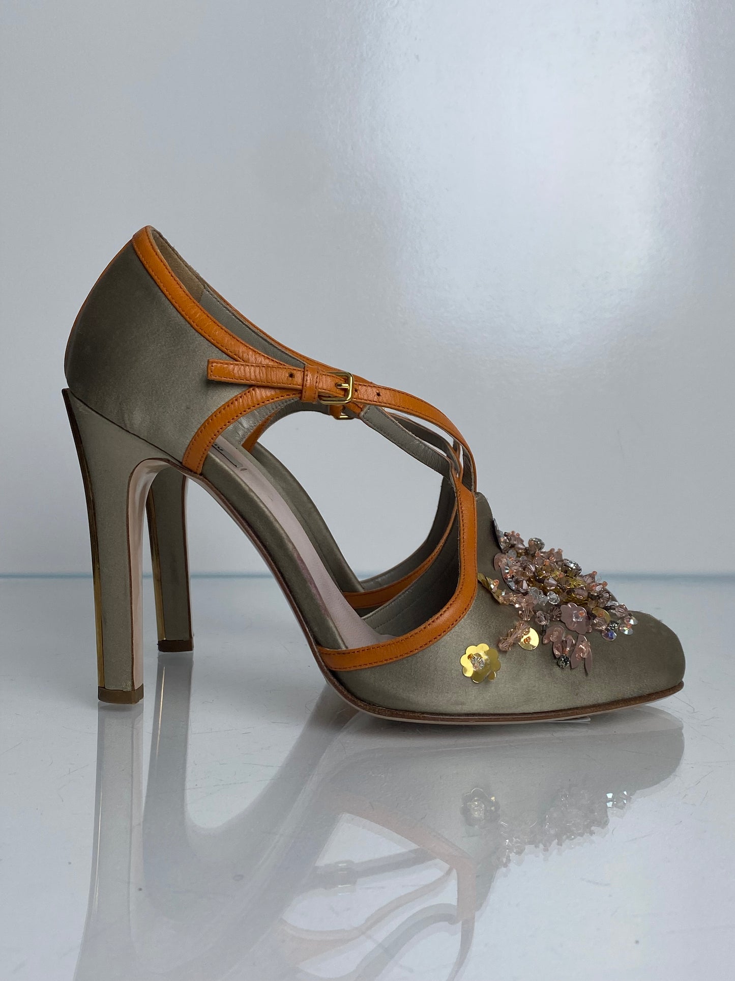Miu Miu Grey/Orange Silk Floral Embellished Heels, 39