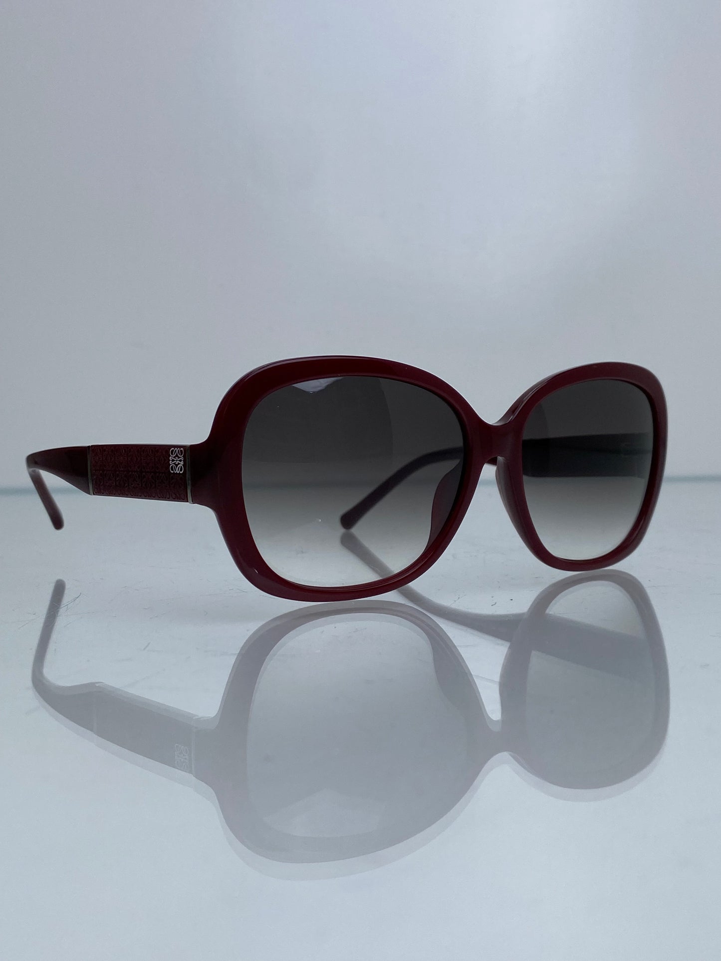 Loewe Burgundy Anagram Round Sunglasses