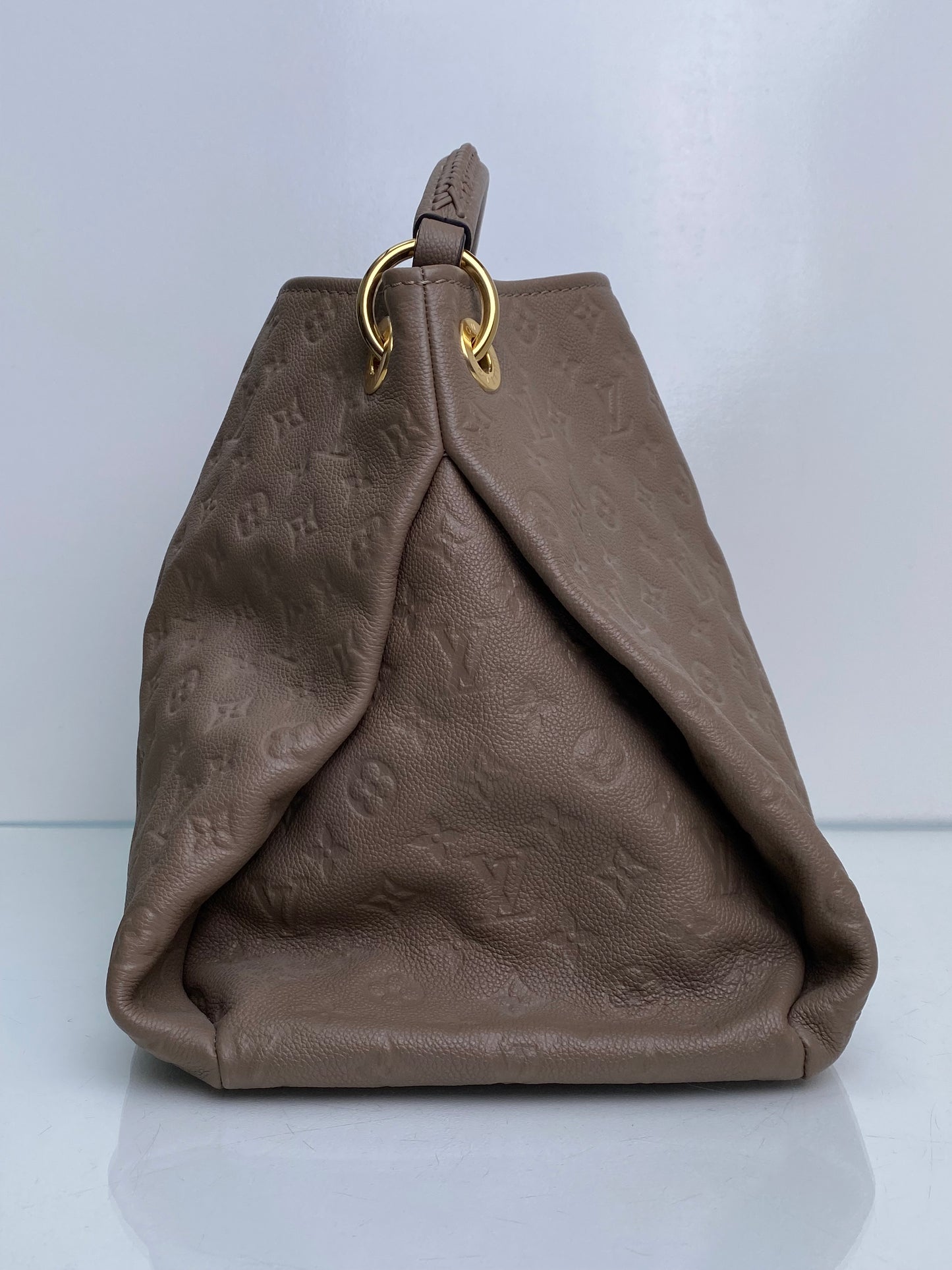 Louis Vuitton Artsy Taupe Empriente Leather GHW