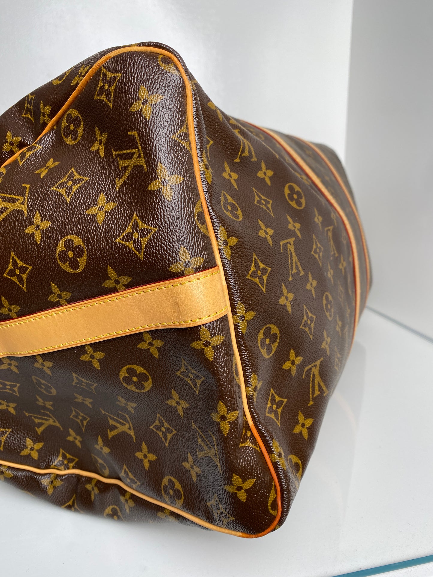 Louis Vuitton Monogram Keepall Bandouliere 60