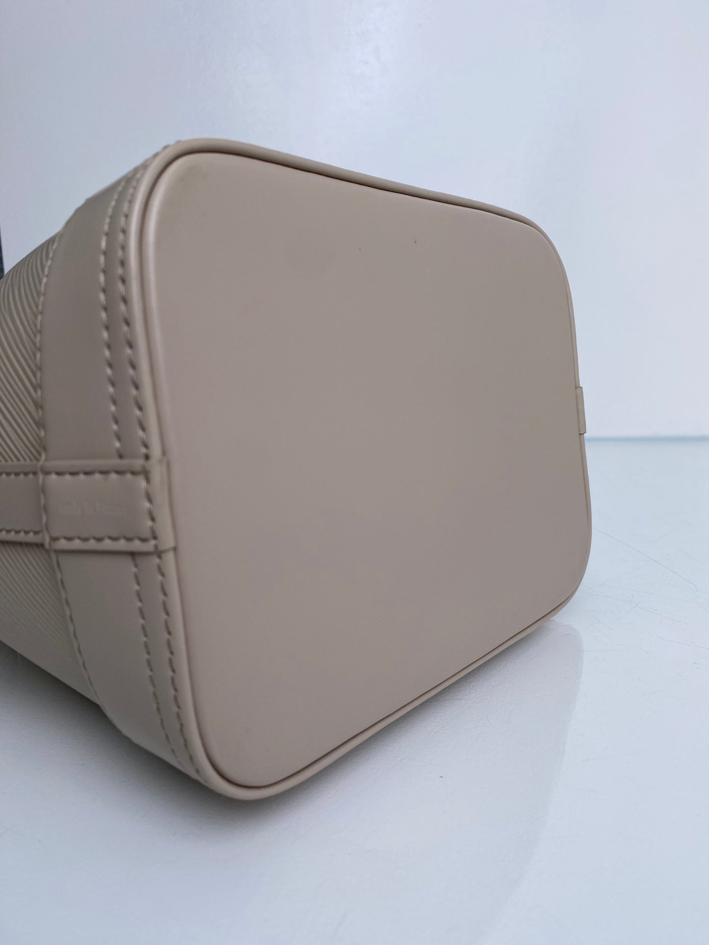 Louis Vuitton Noe BB Quartz Epi SHW