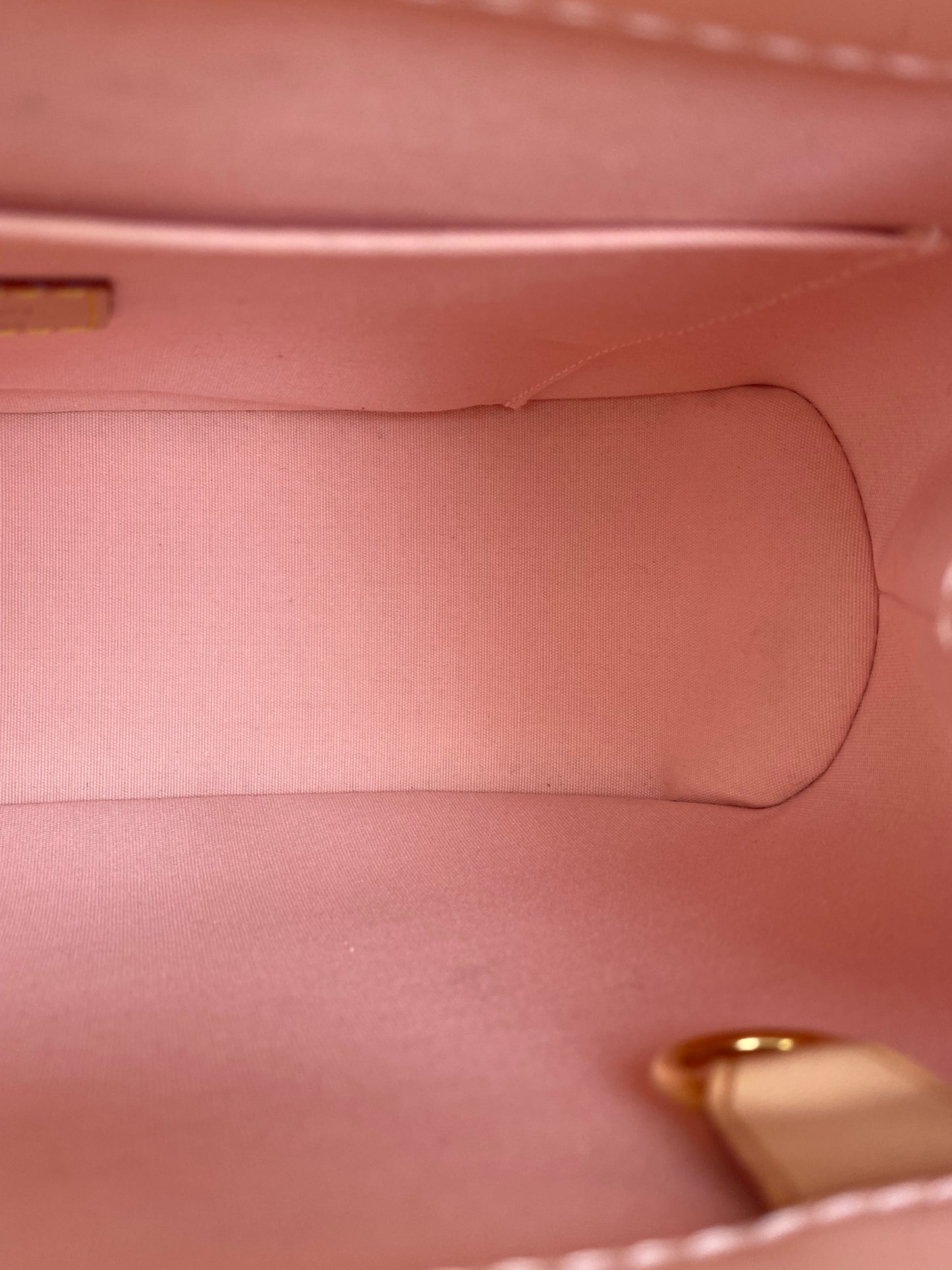 Louis Vuitton Marshmallow Monogram Vernis Biscayne Bay GM Bag