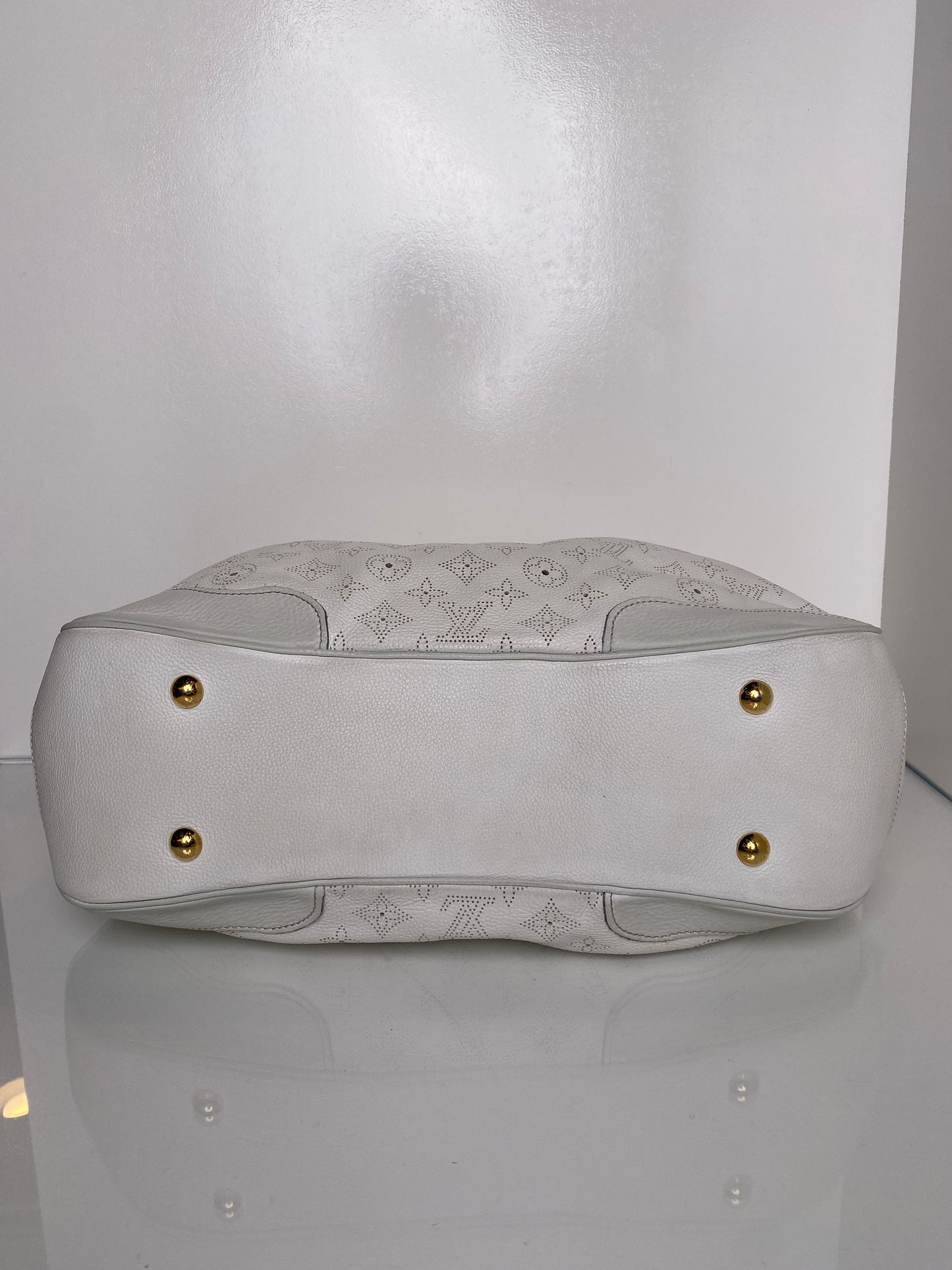 Louis Vuitton White Mahina Shoulder Bag