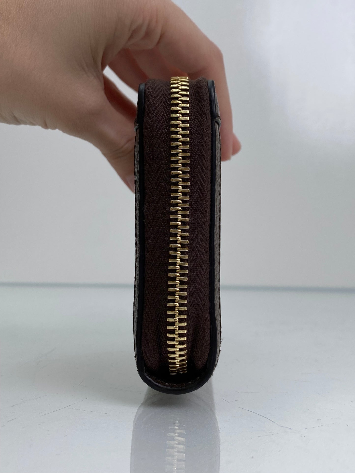 Gucci GG Supreme Webstripe Wallet GHW
