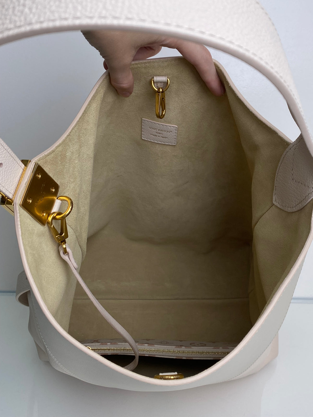 Louis Vuitton V Quartz Gris Low Key Hobo MM Bag GHW