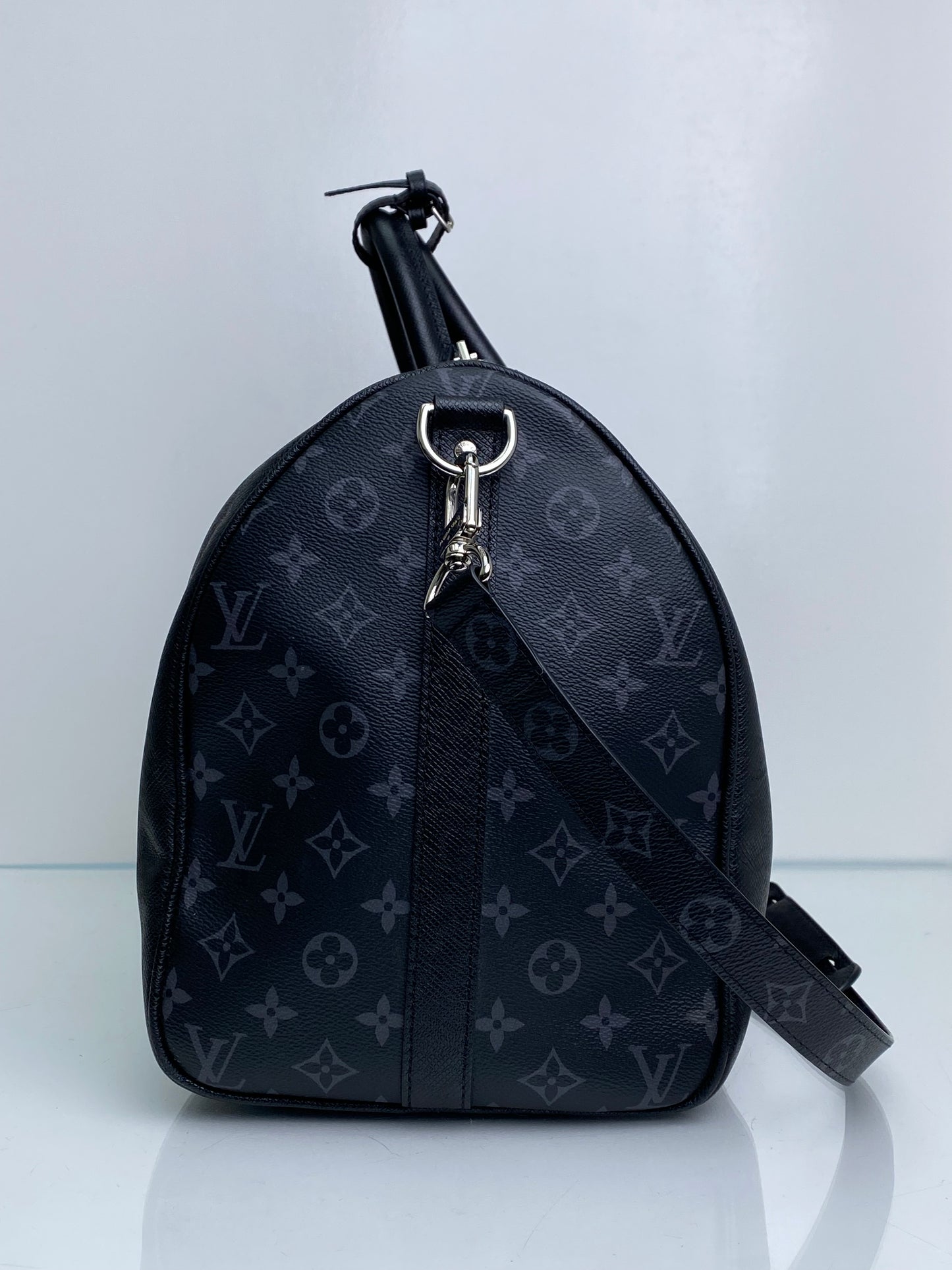 Louis Vuitton Monogram Eclipse Taigarama Keepall Banduoliere 50 SHW