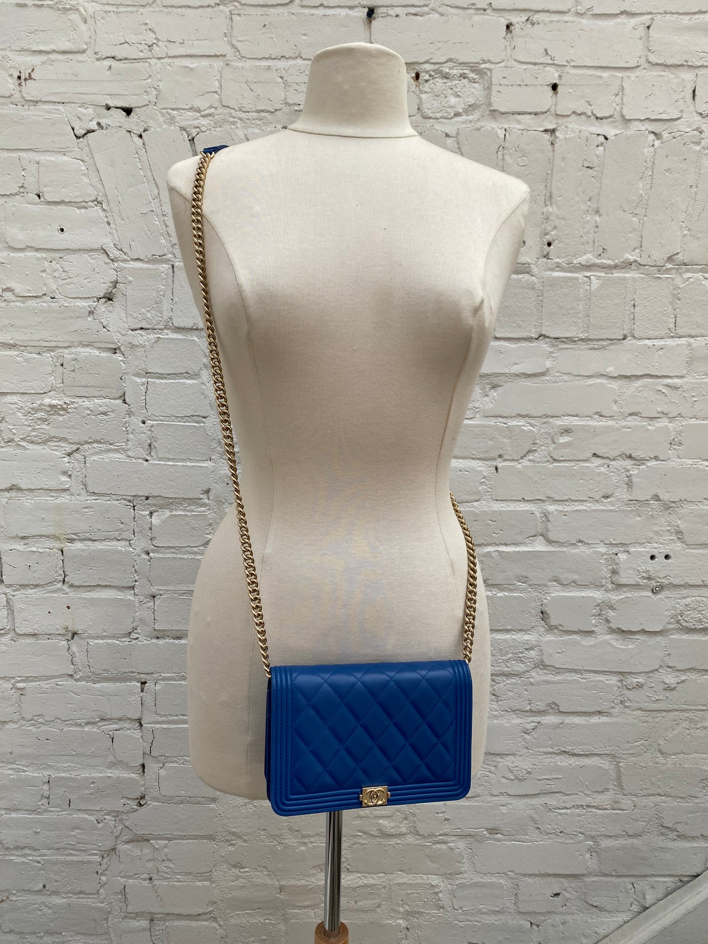 Chanel Boy Wallet on Chain Electric Blue Lambskin GHW