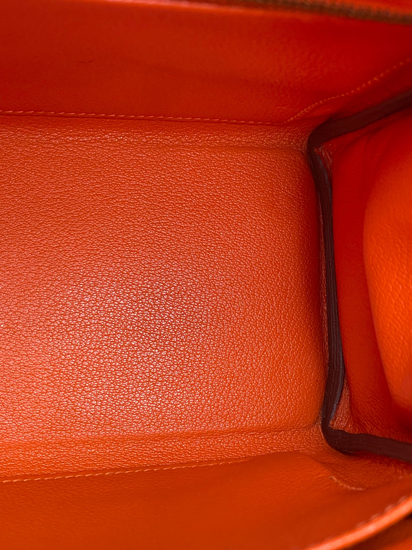 Hermes Kelly 28 Orange Togo GHW #T