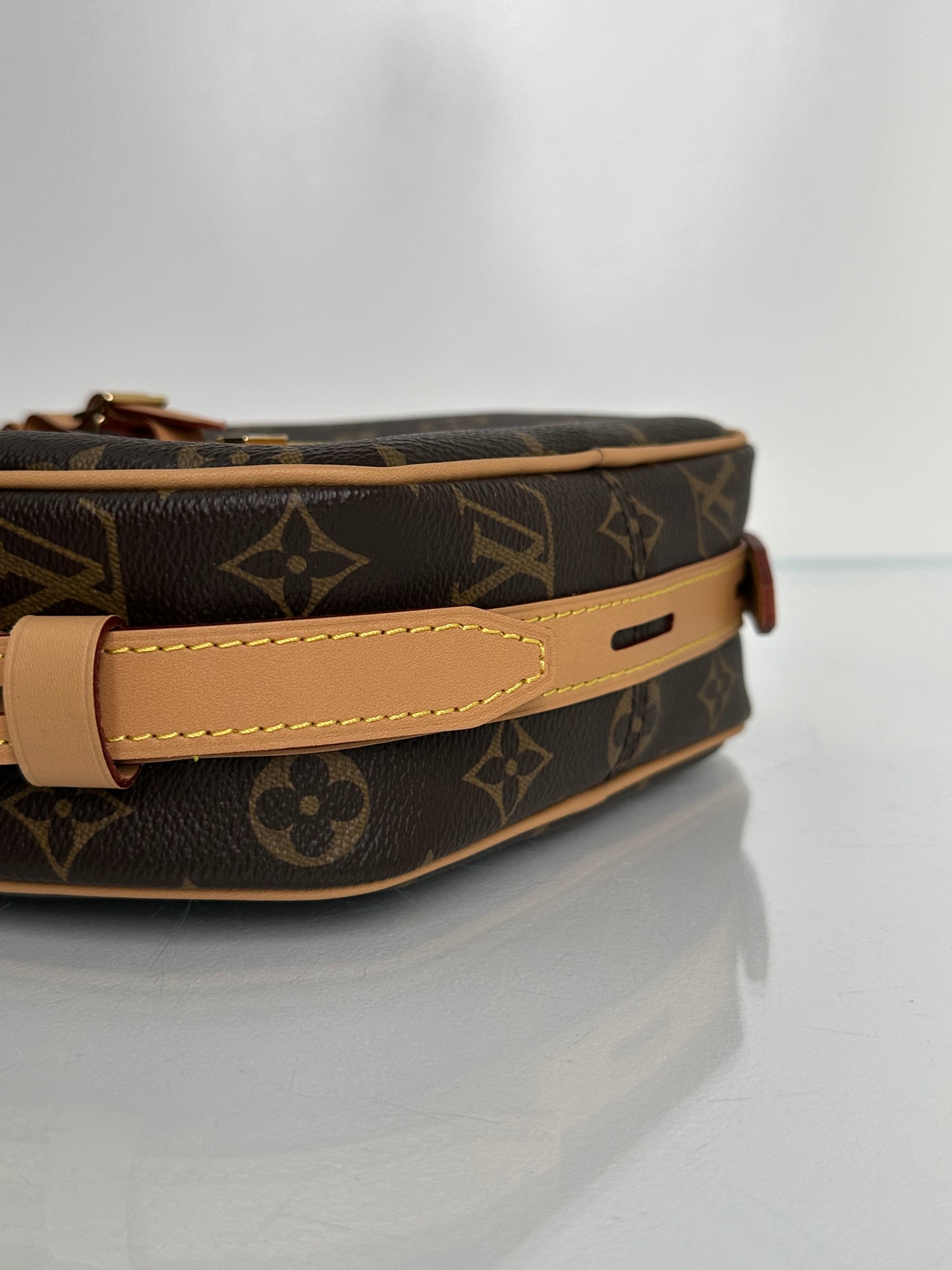 Louis Vuitton Monogram Boite Chapeau MM Bag GHW