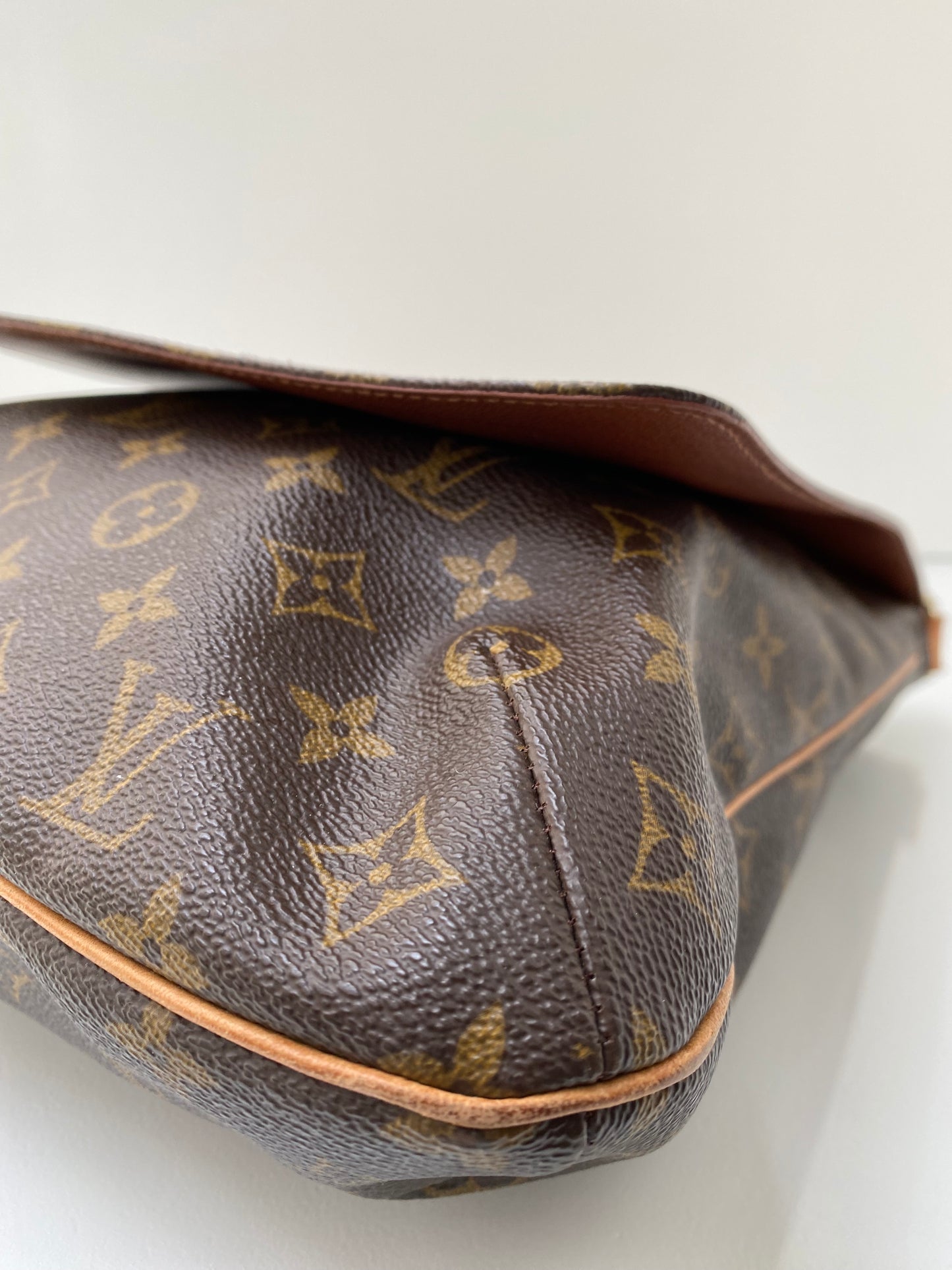 Louis Vuitton Monogram Musette GM