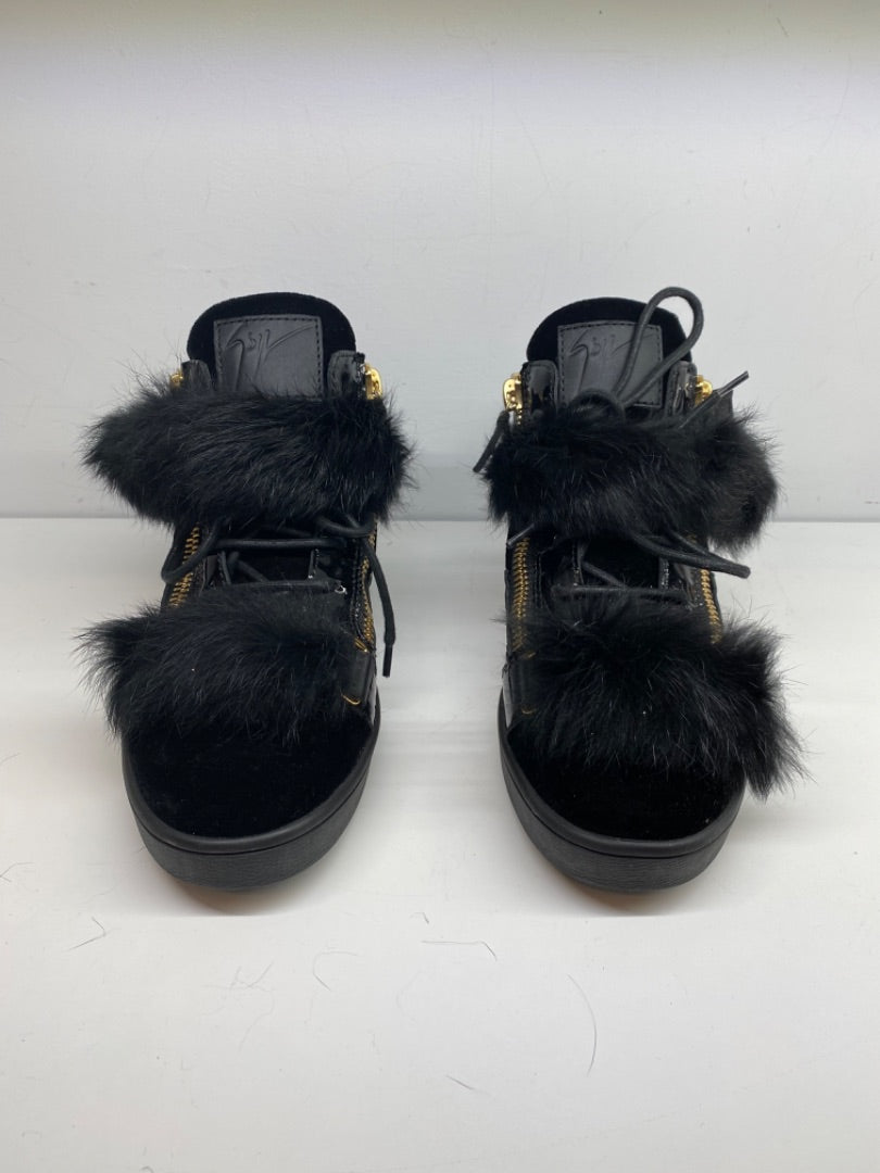 Guiseppe Zanotti Fur & Patent Shoes, 38.5
