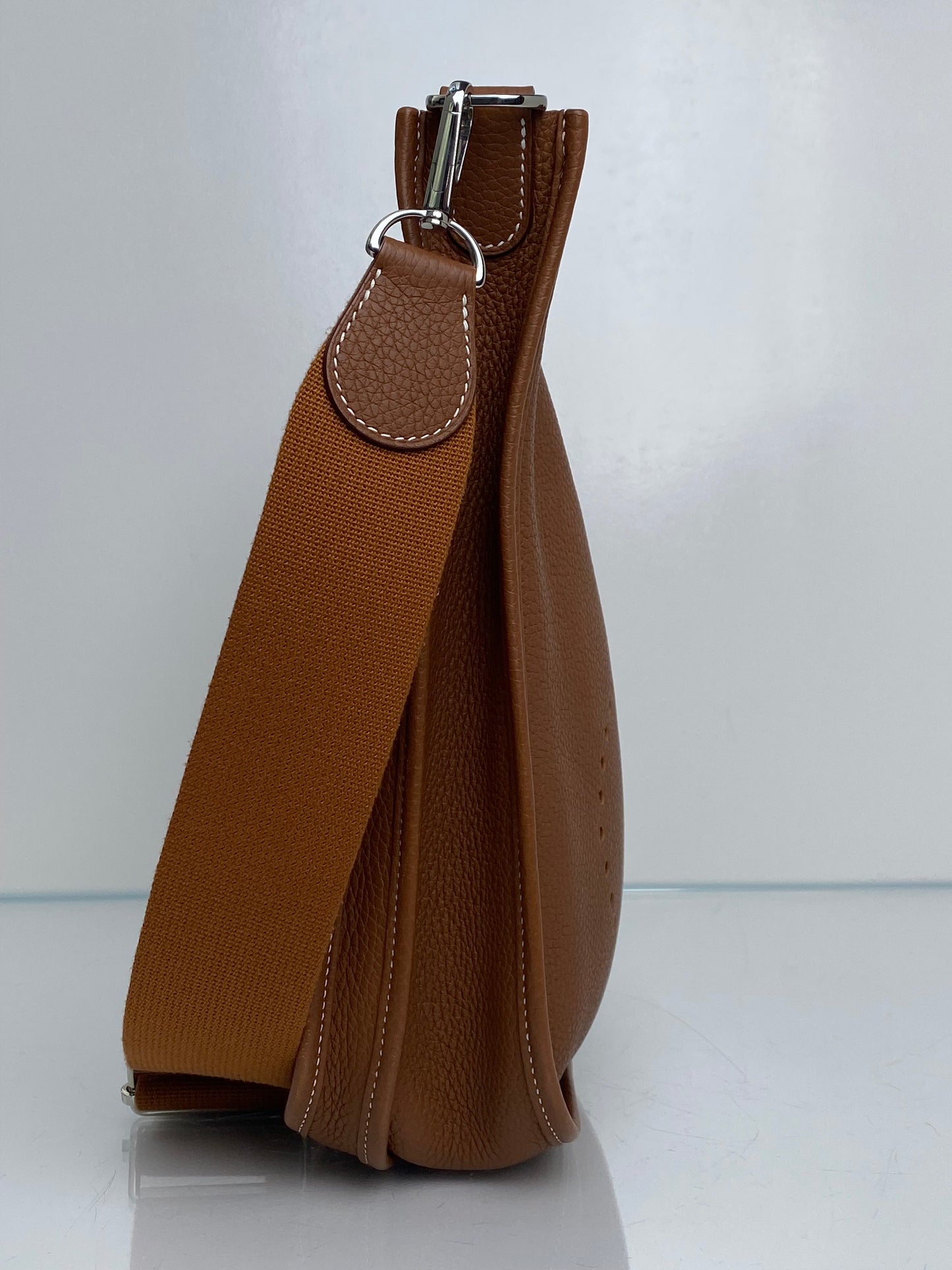 Hermes Evelyne 29 Gold Taurillon Clemence PHW