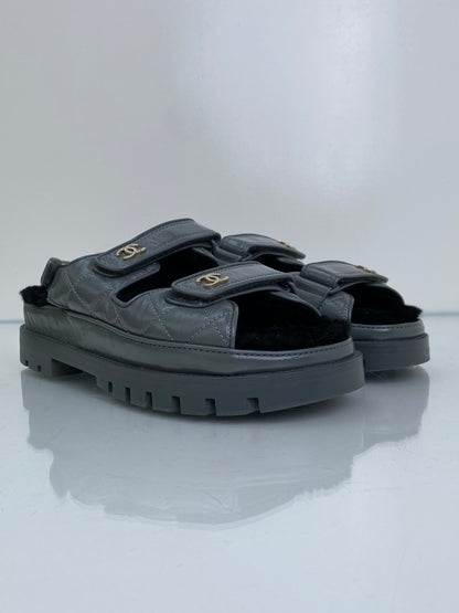 Chanel Grey Patent Leather & Shearling CC Interlocking Dad Sandals, 40