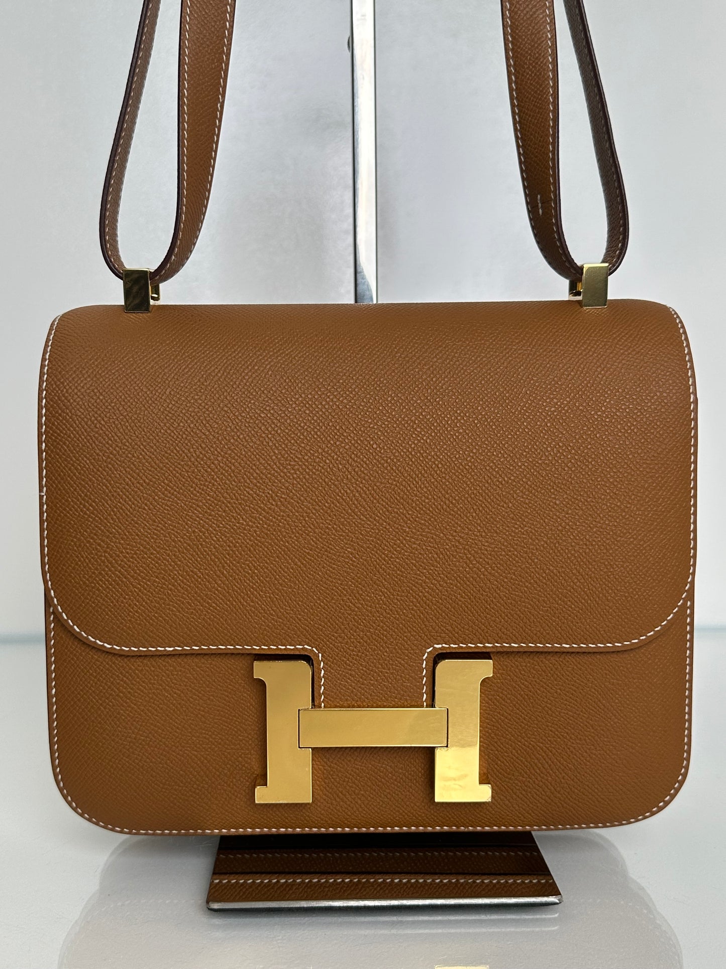 Hermes Constance 24 Gold Epsom GHW #Y