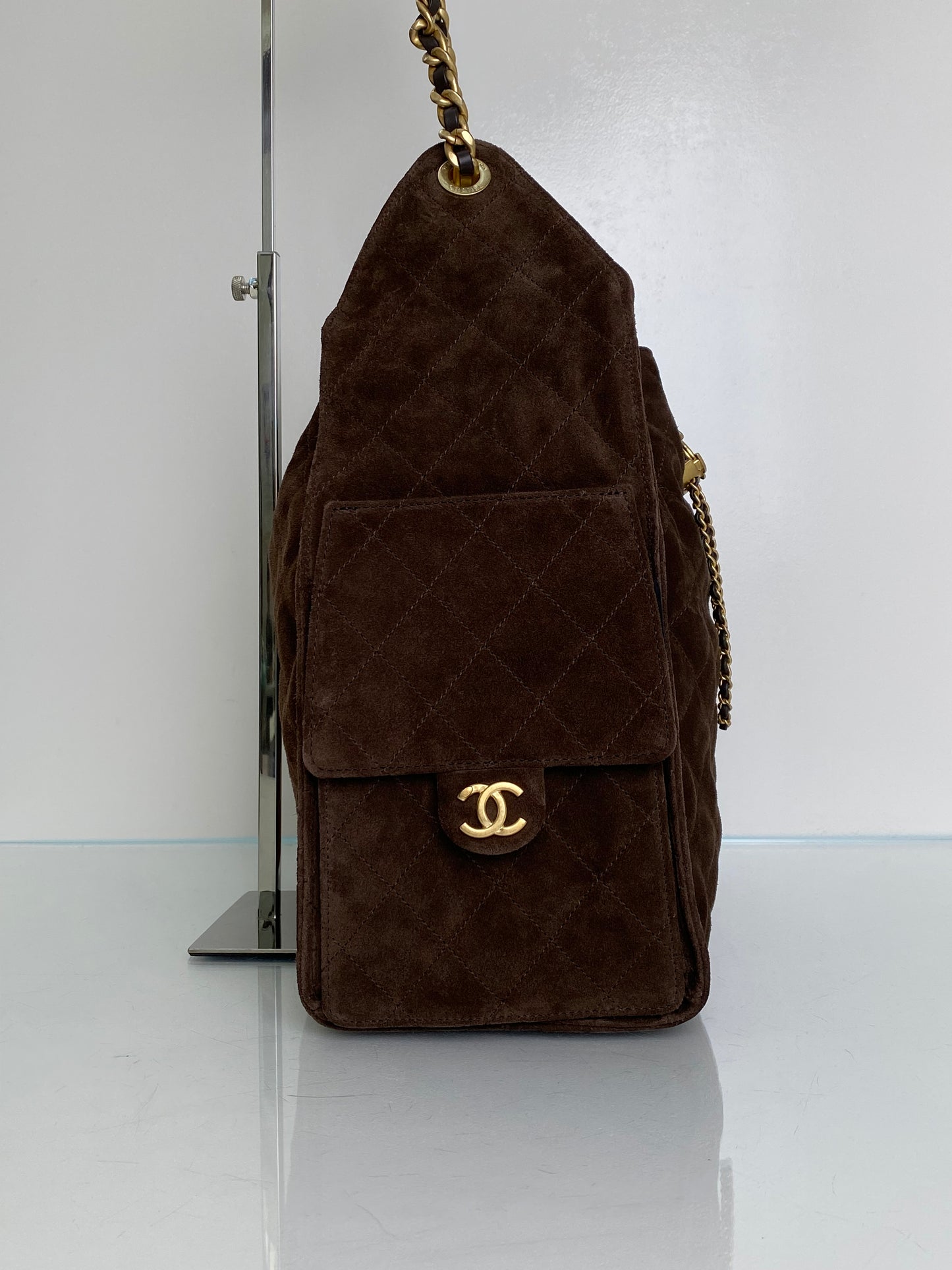 Chanel Dark Brown Suede Medium 25 Hobo Bag GHW