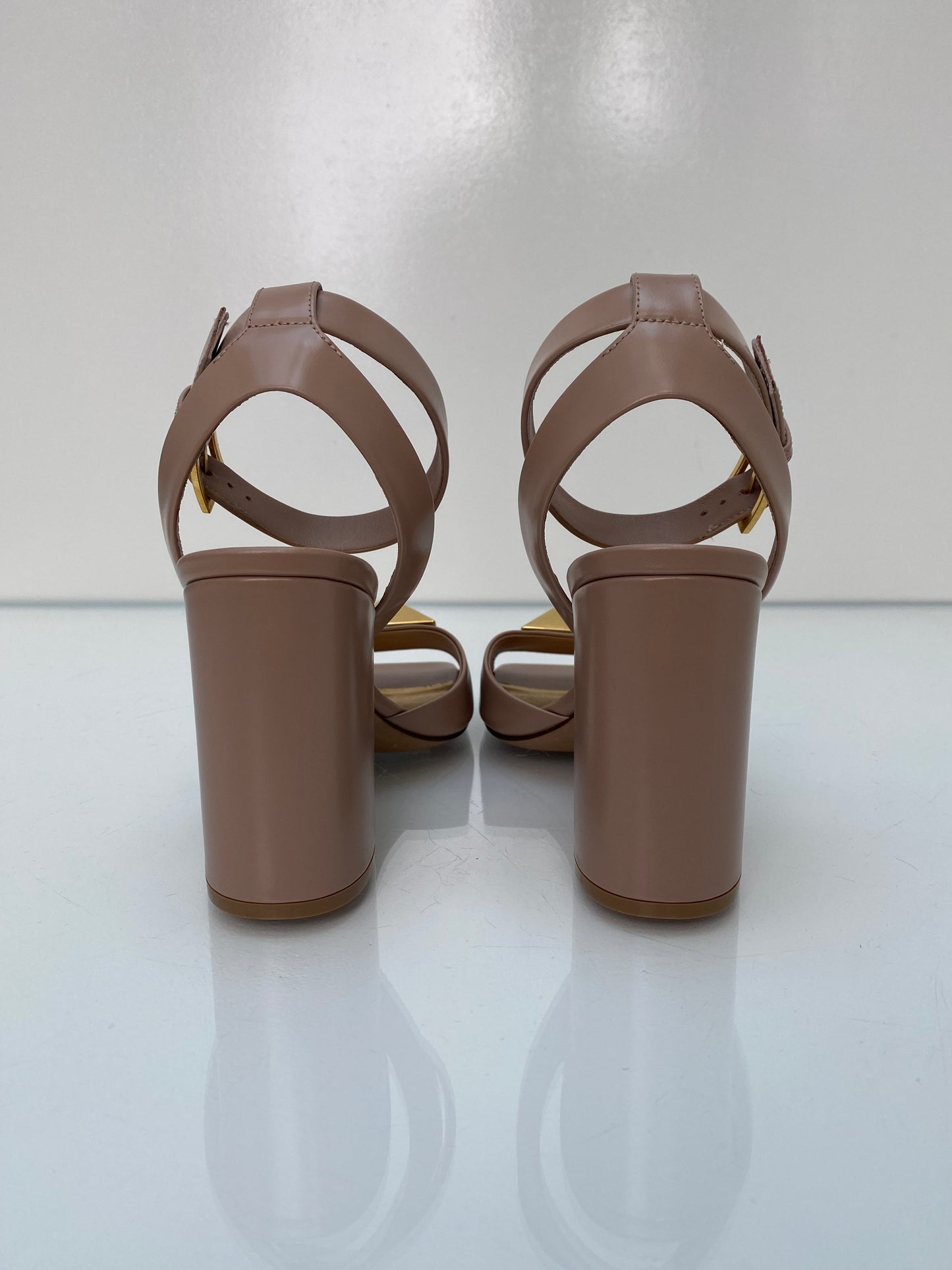 Valentino Light Pink One Stud Peep Toe Heels, 37