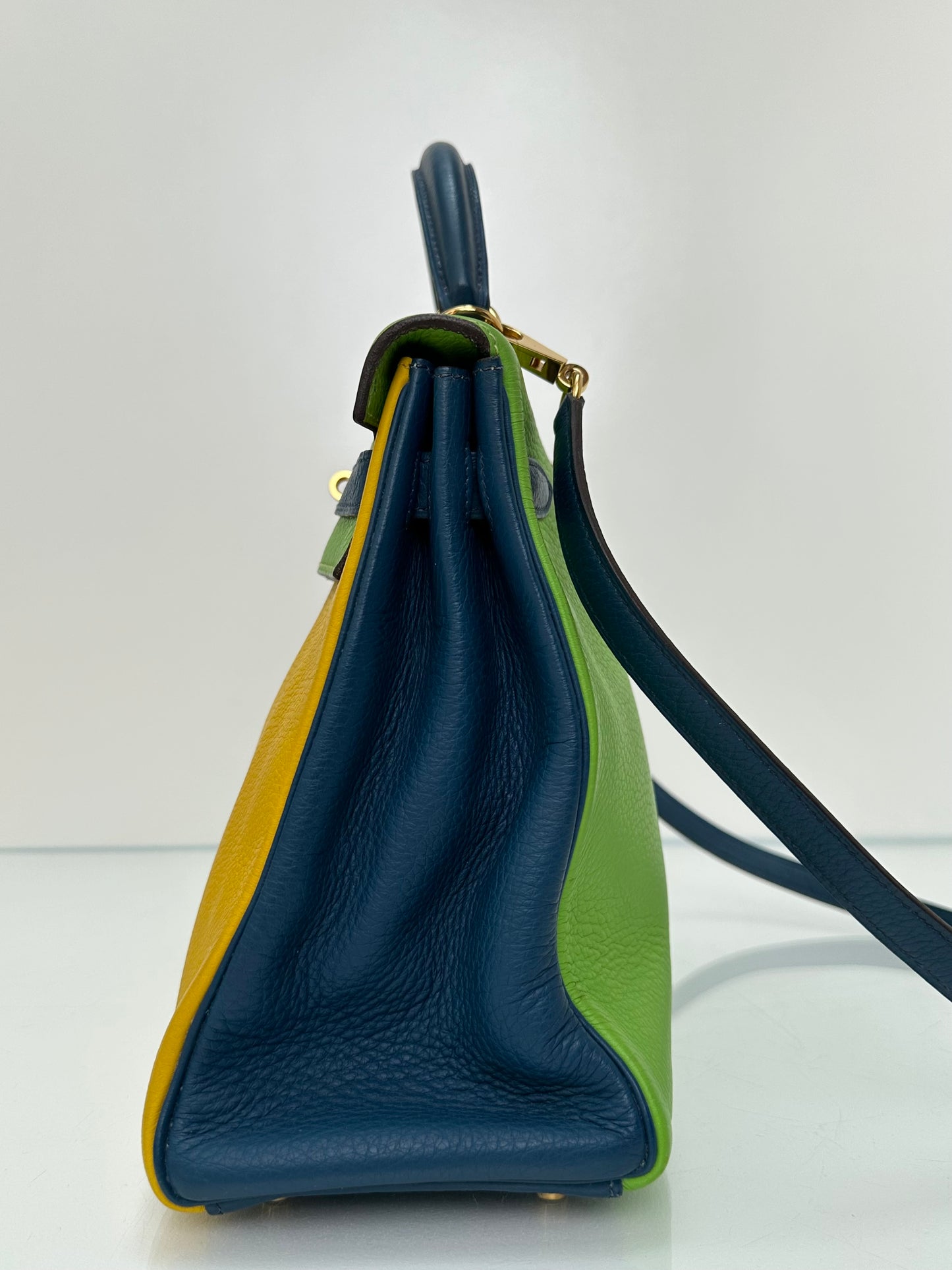 Hermes Kelly 32 Vert Cru, Jaune, and Blue Thalassa Clemence GHW #G