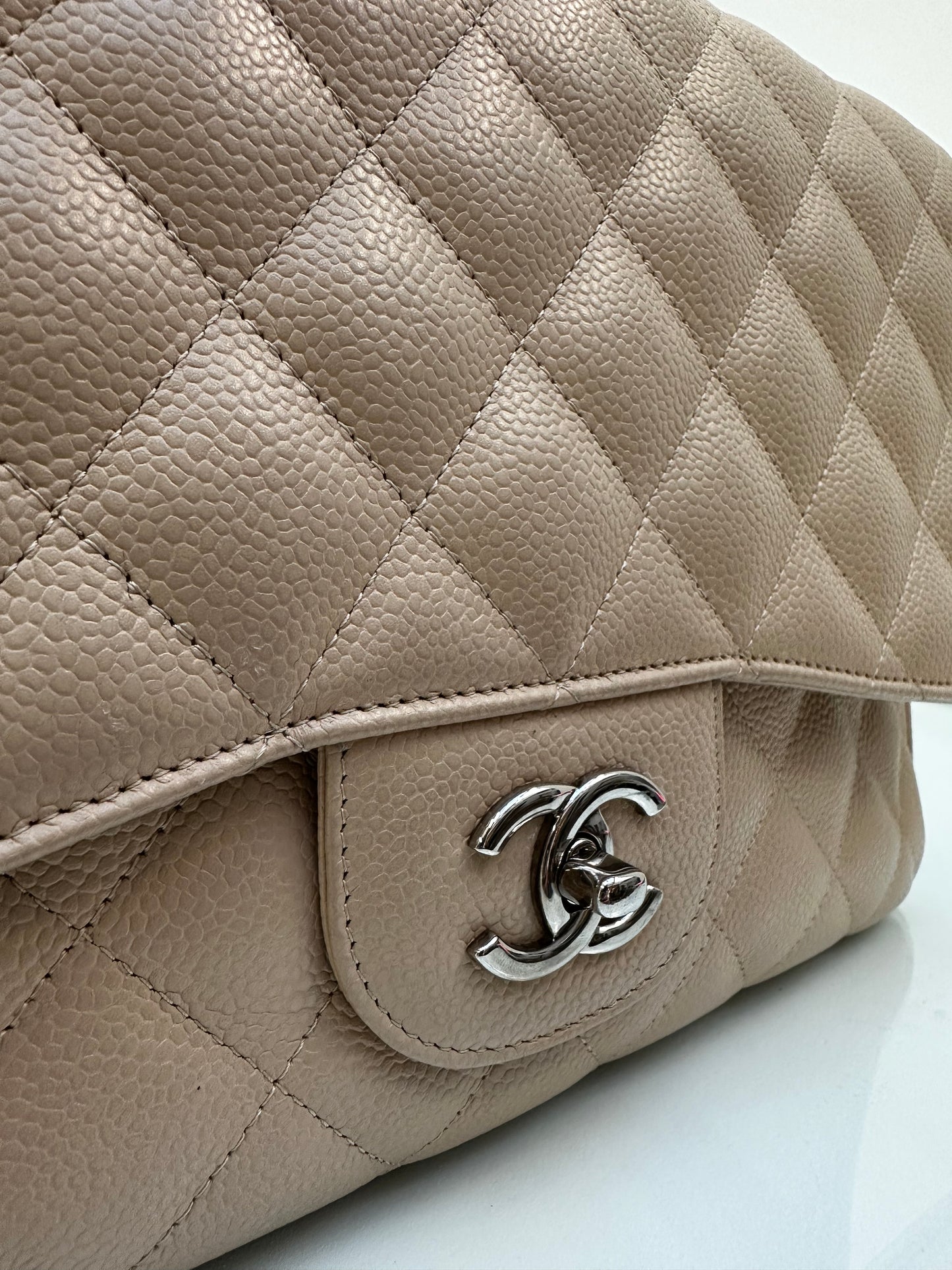 Chanel Jumbo Single Flap Beige Caviar SHW